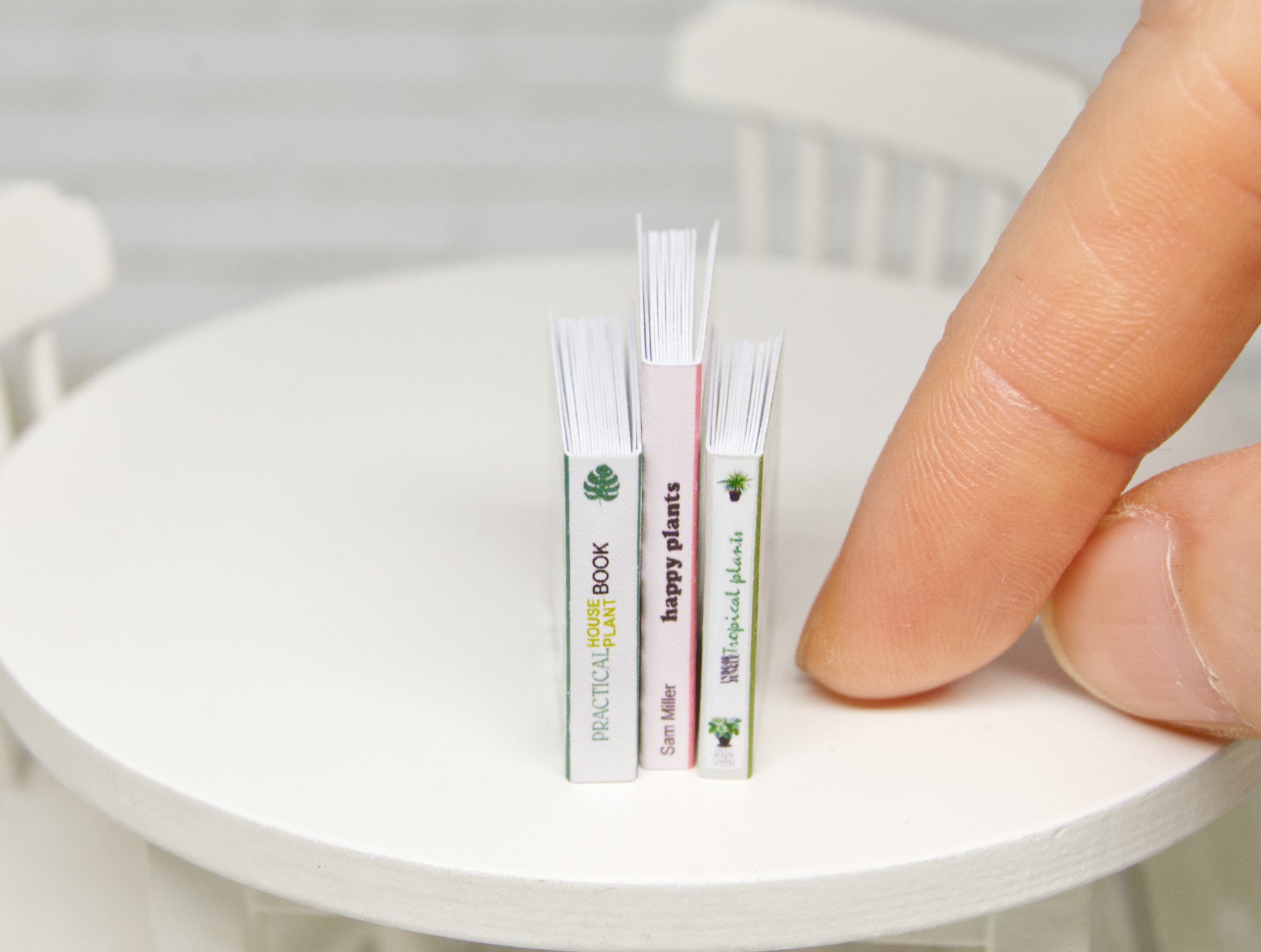Books Set - 3pcs (1:12 scale) gardening