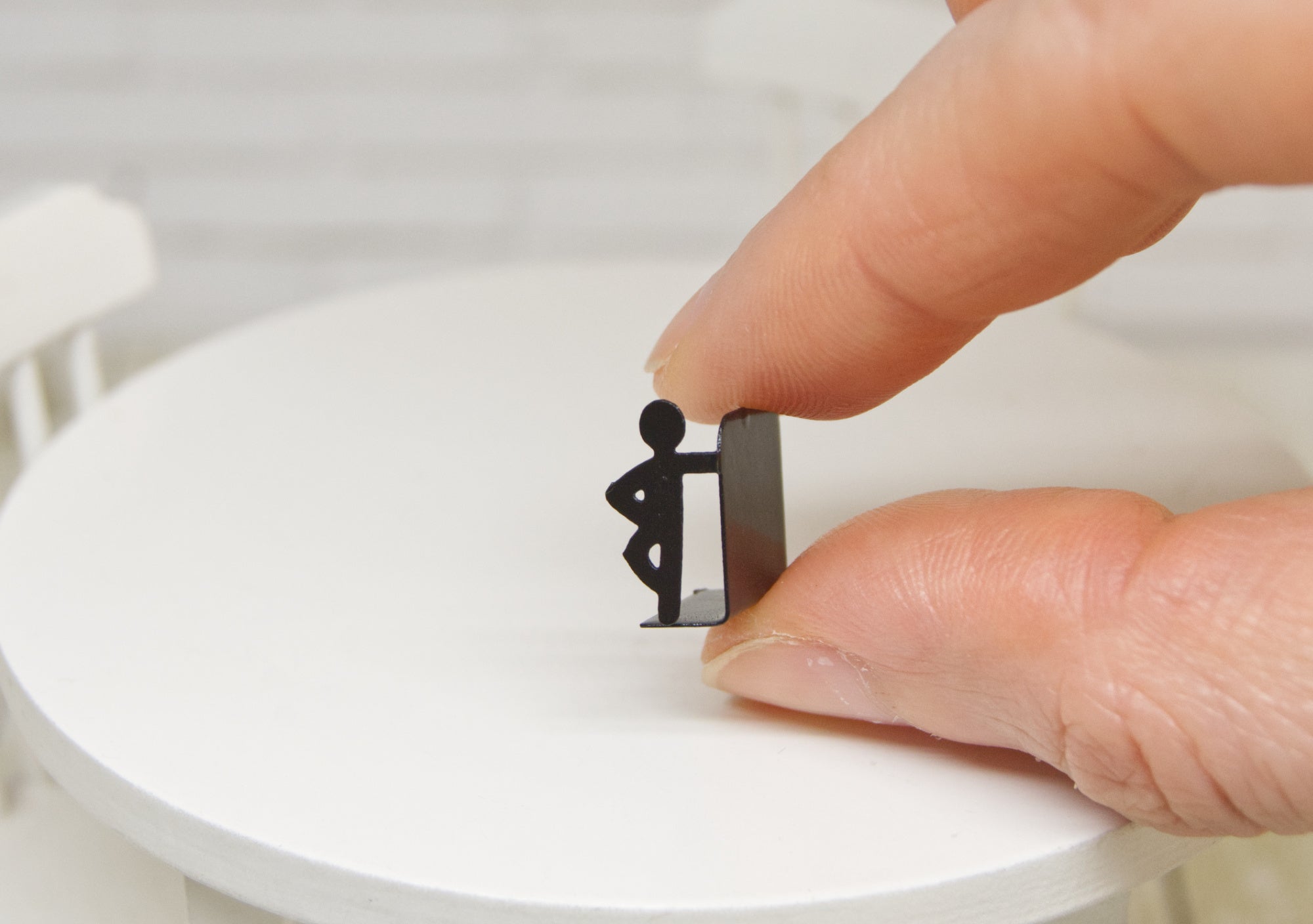 Metal Bookend - Little guy (1:12 scale)
