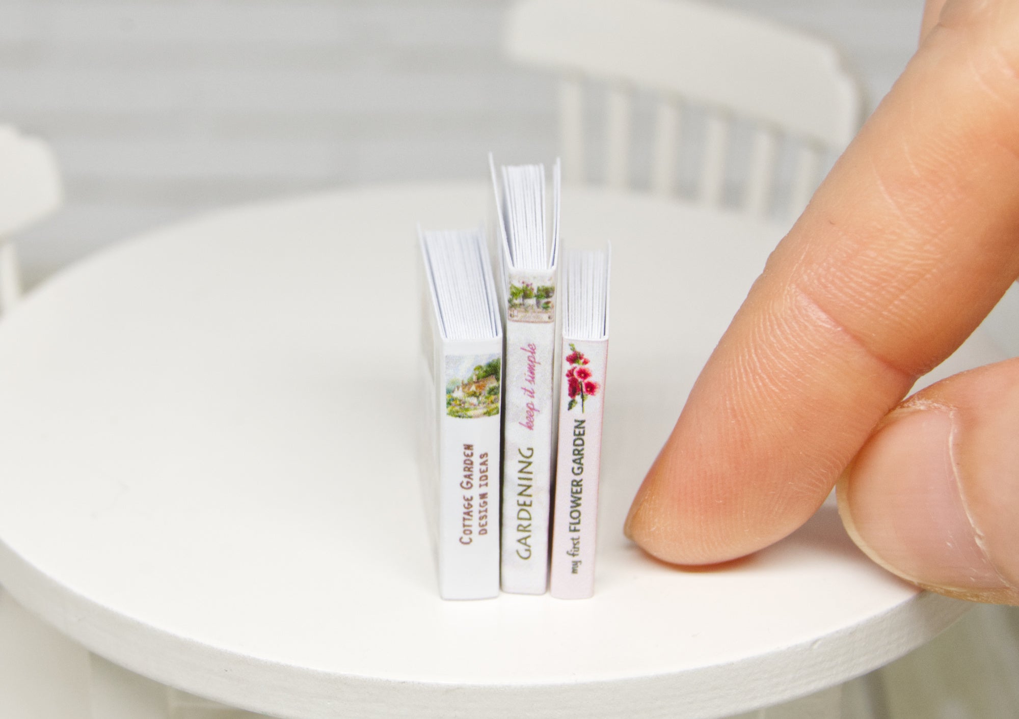 Books Set - 3pcs (1:12 scale) gardening