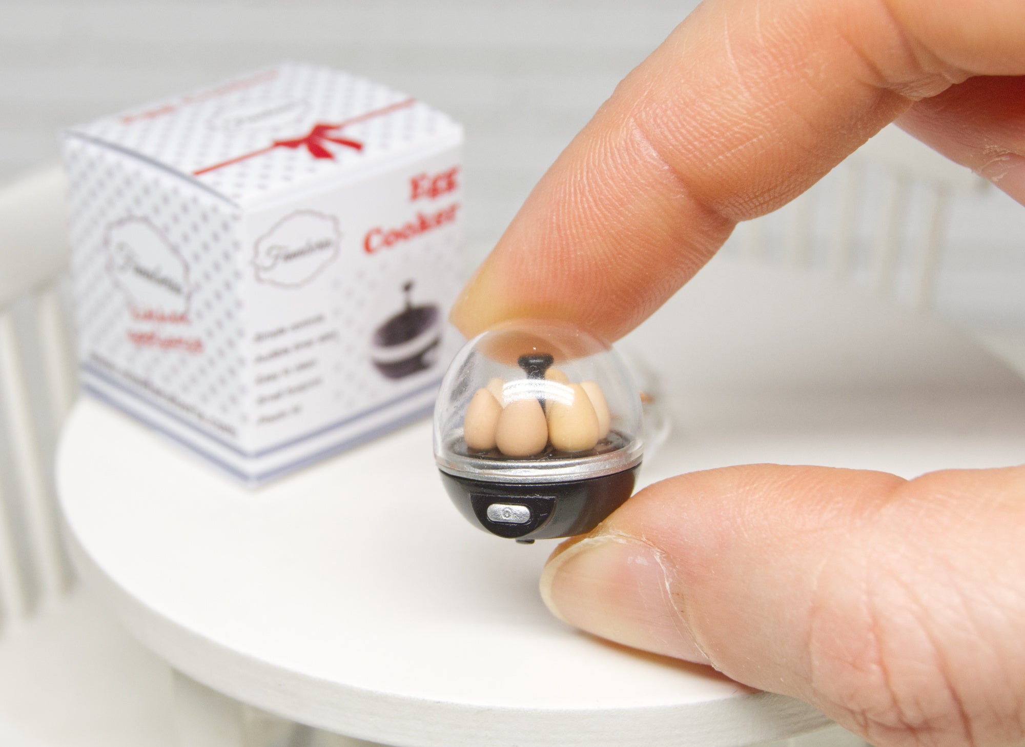 Egg Cooker with removable tray + 6eggs (1:12 scale)
