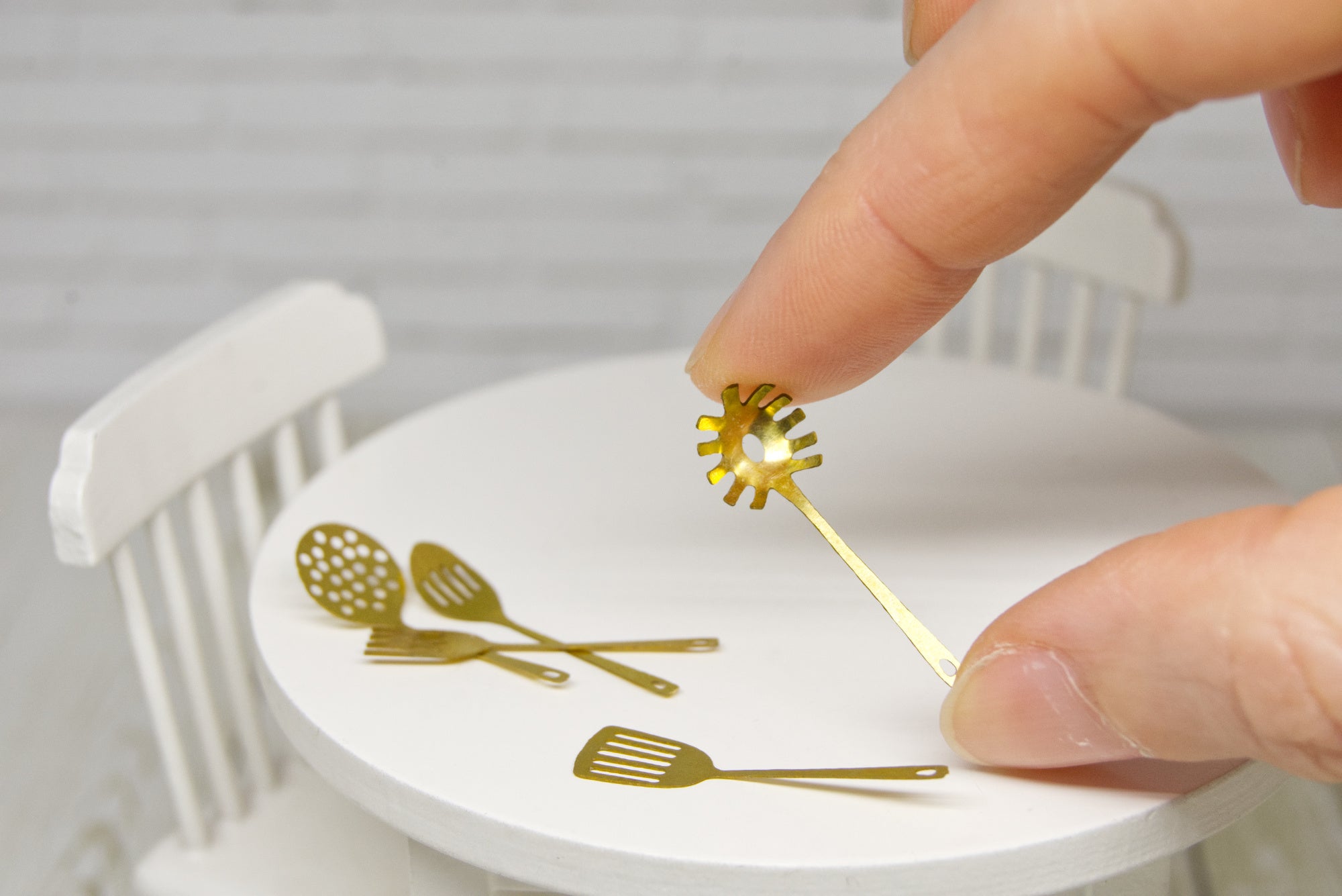 Metal Utensils Set - 5pcs (1:12 scale) gold color