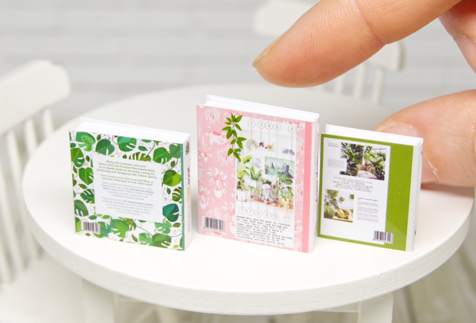 Books Set - 3pcs (1:12 scale) gardening