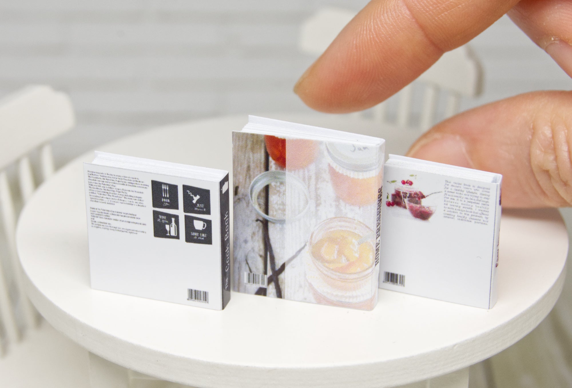 Books Set - 3pcs (1:12 scale) cooking