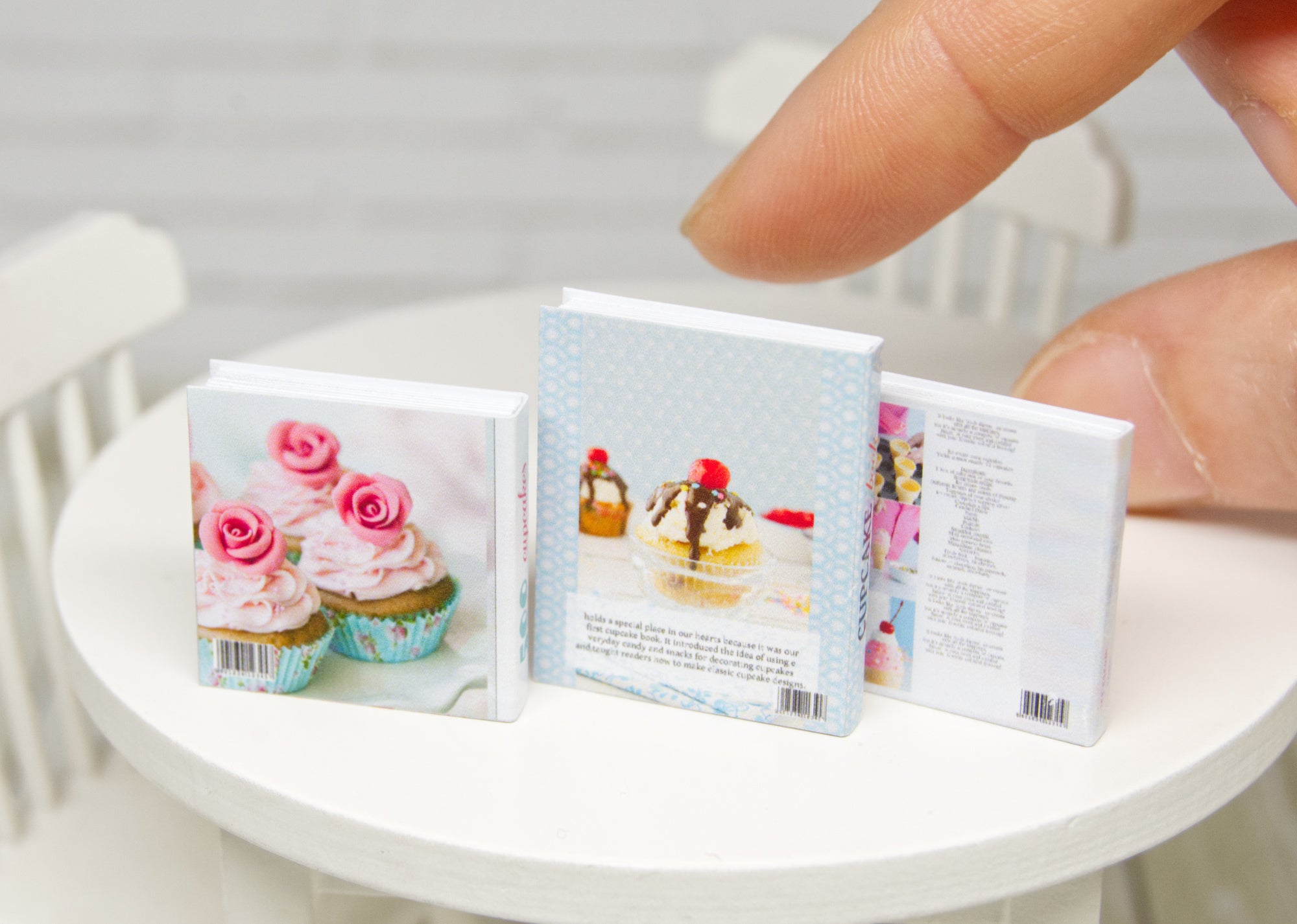Books Set - 3pcs (1:12 scale) baking