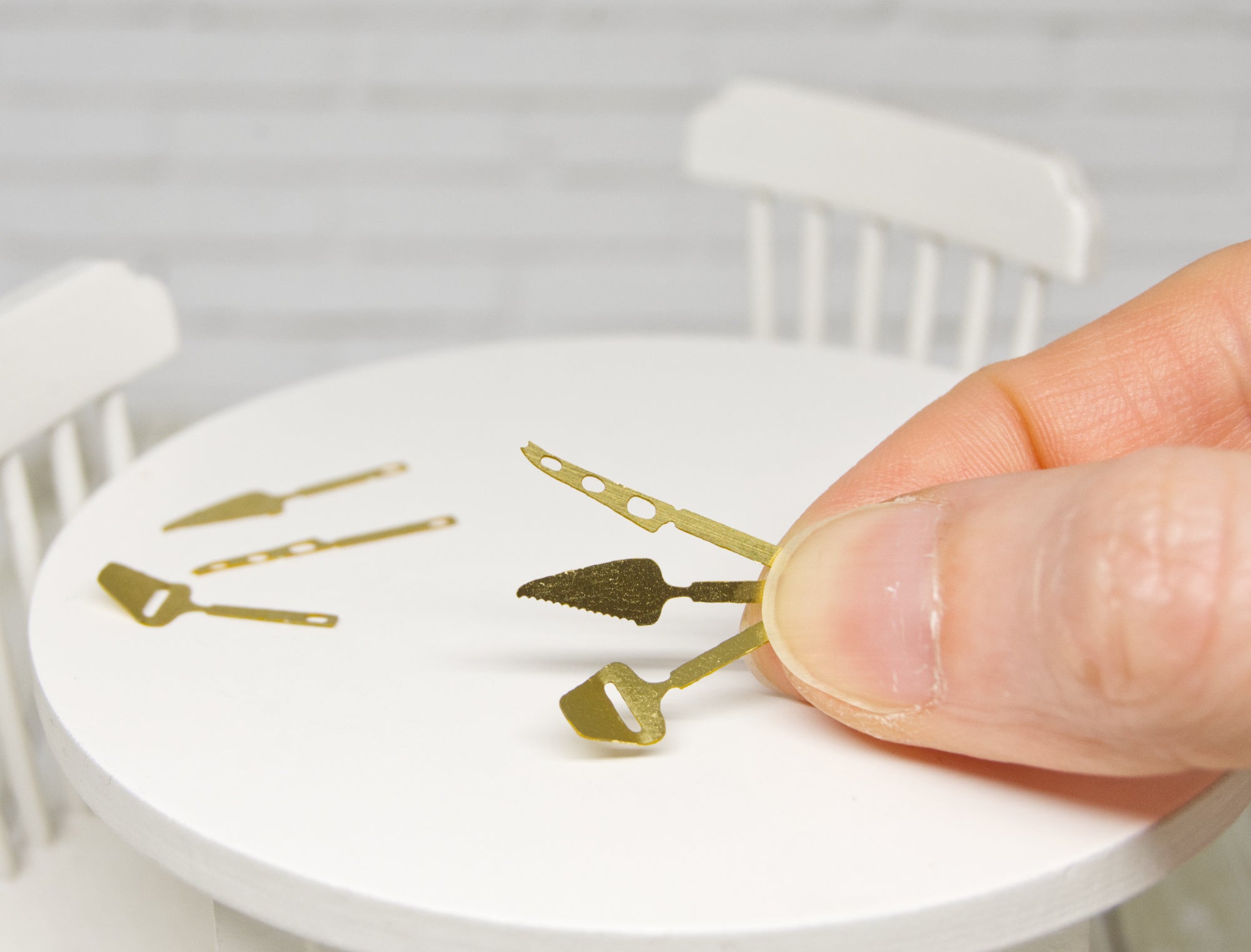 Metal Cheese knives Set (1:12 scale) gold color