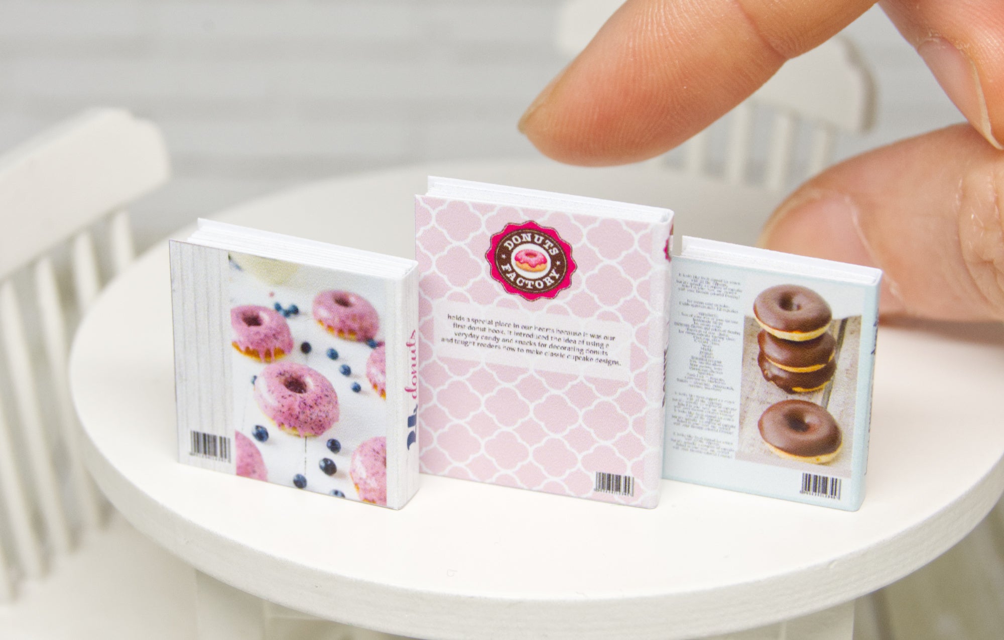 Books Set - 3pcs (1:12 scale) baking