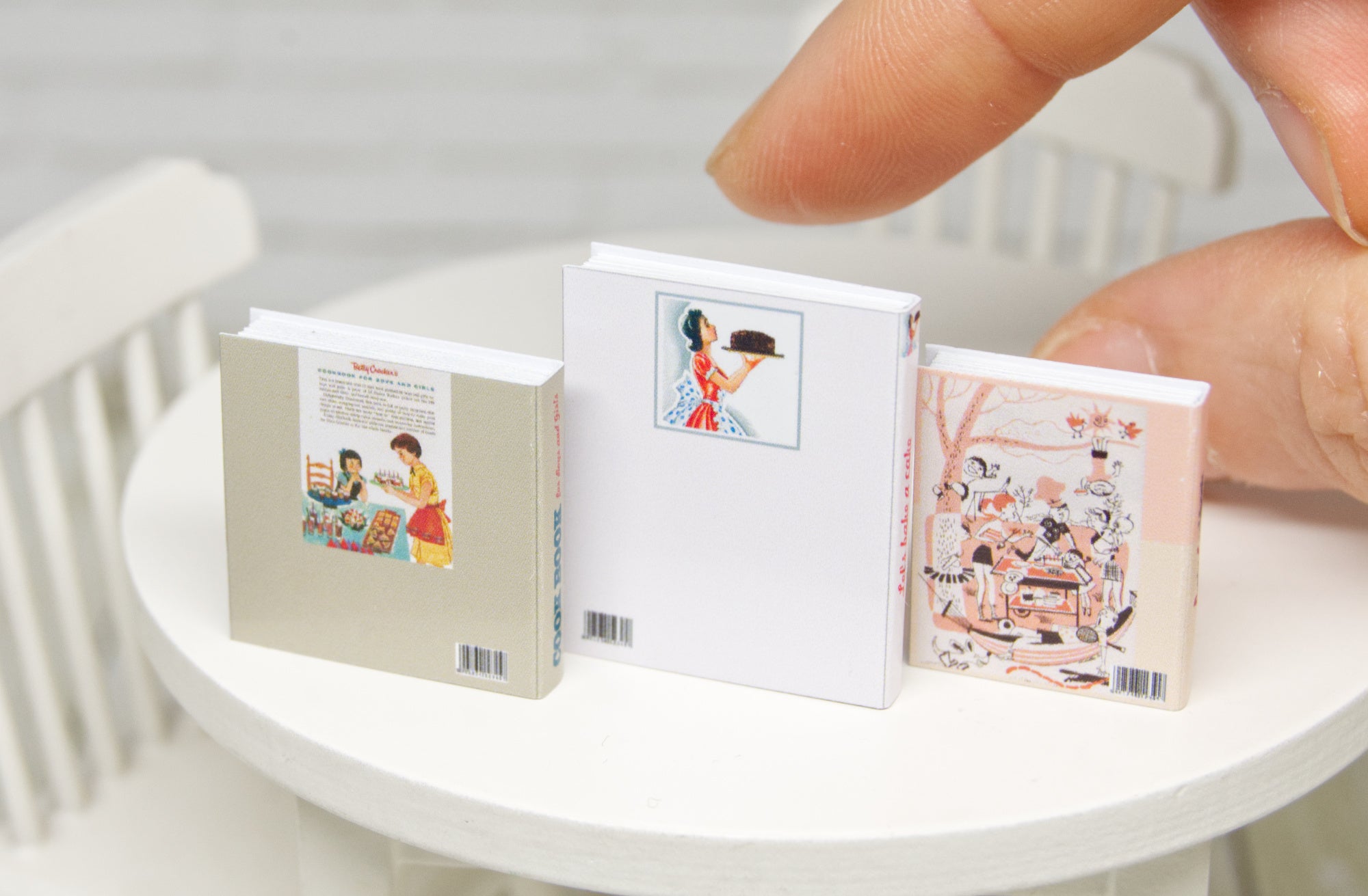 Books Set - 3pcs (1:12 scale) cooking