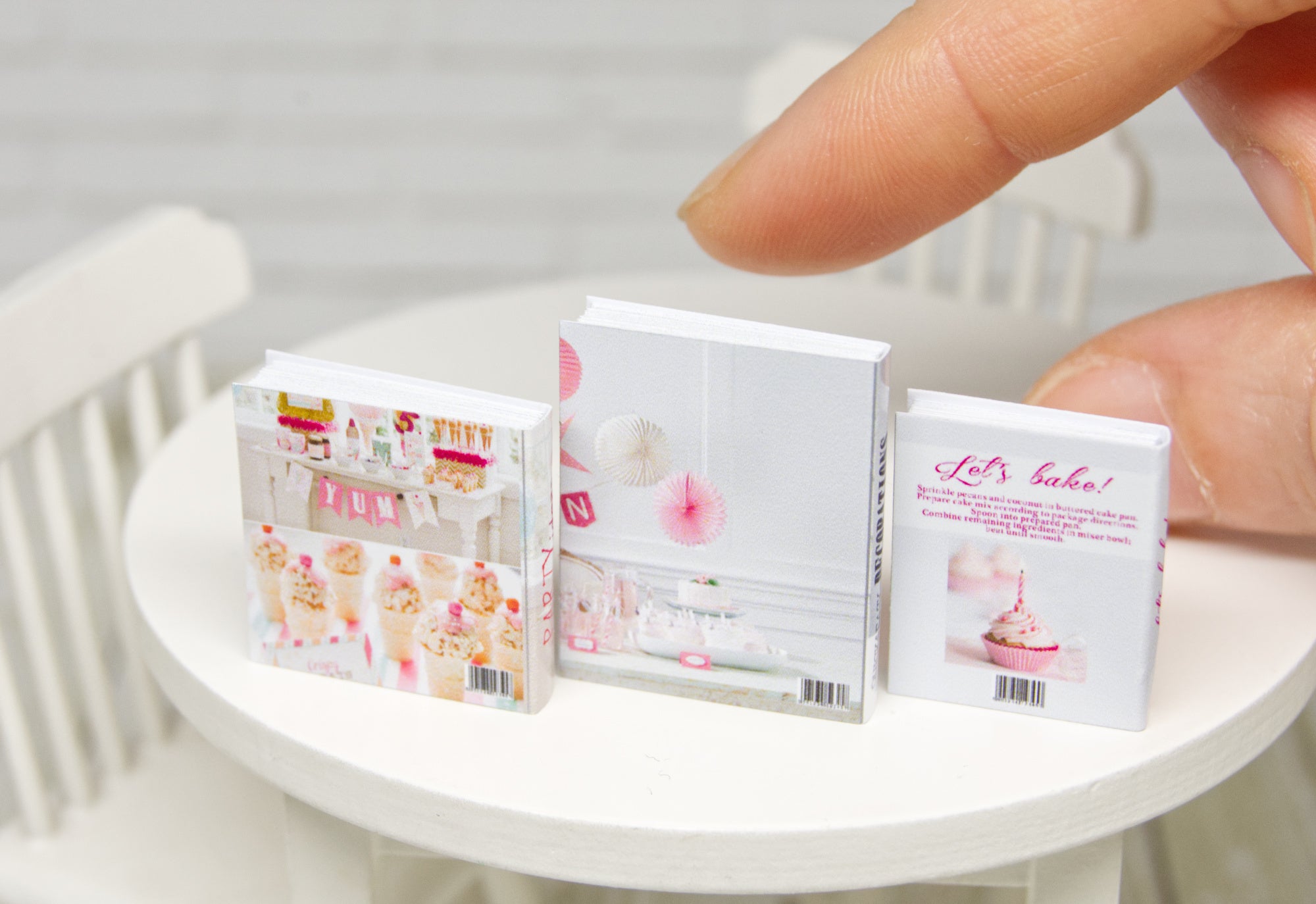 Books Set - 3pcs (1:12 scale) baking