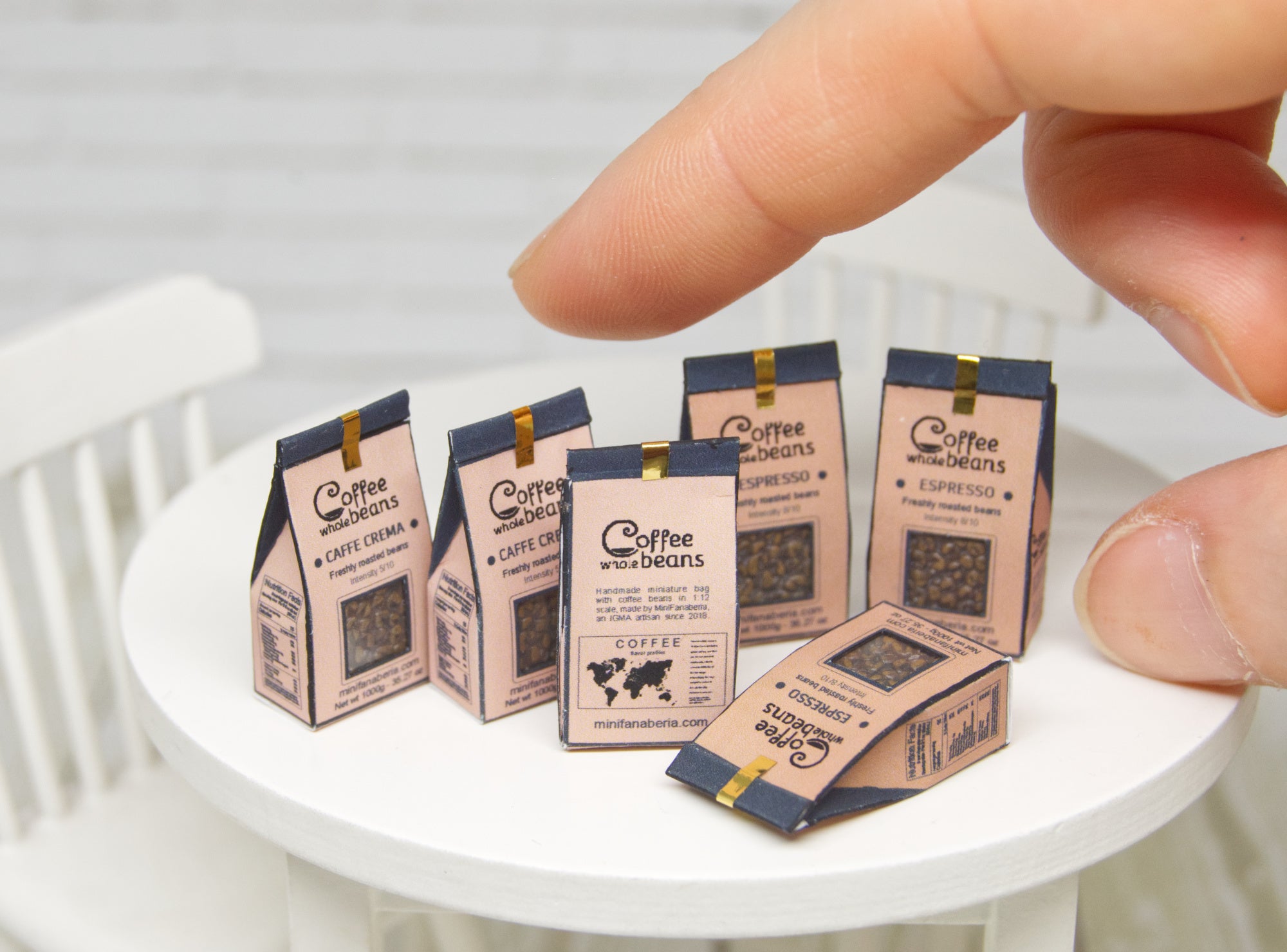 Coffee bag (1:12 scale)