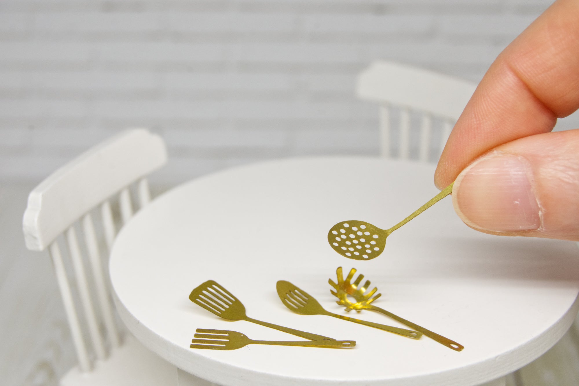 Metal Utensils Set - 5pcs (1:12 scale) gold color