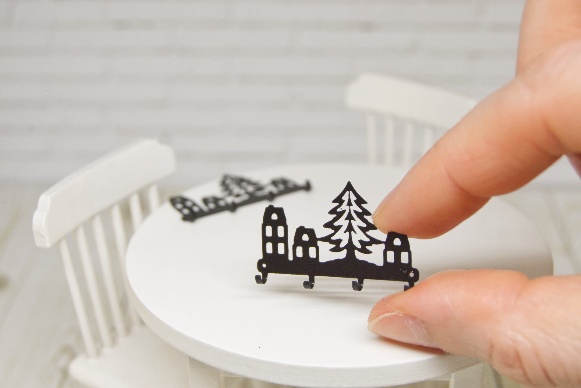 Metal Christmas Mug rack (1:12 scale)