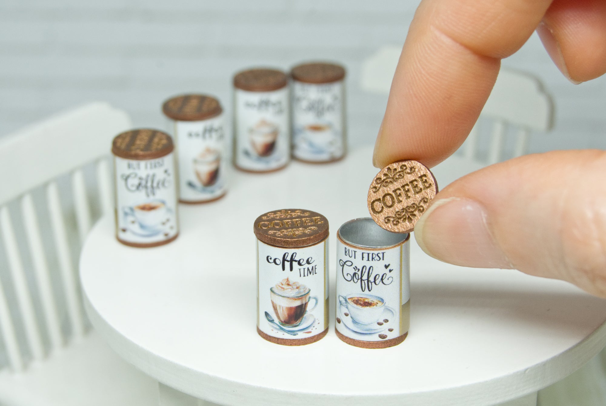 Coffee storage Tin (1:12 scale)