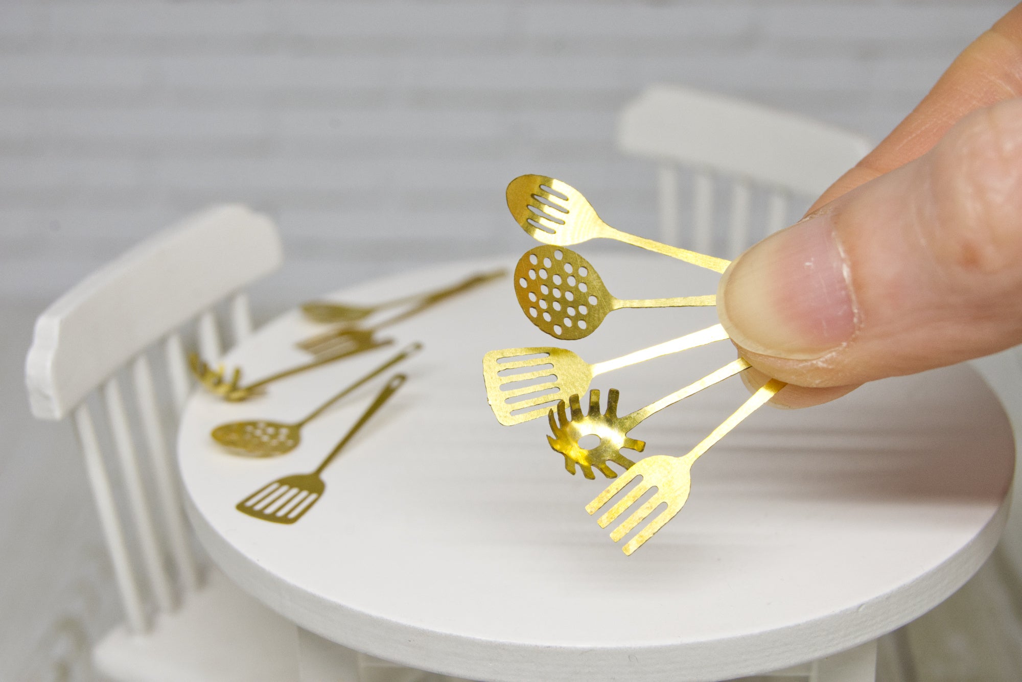 Metal Utensils Set - 5pcs (1:12 scale) gold color
