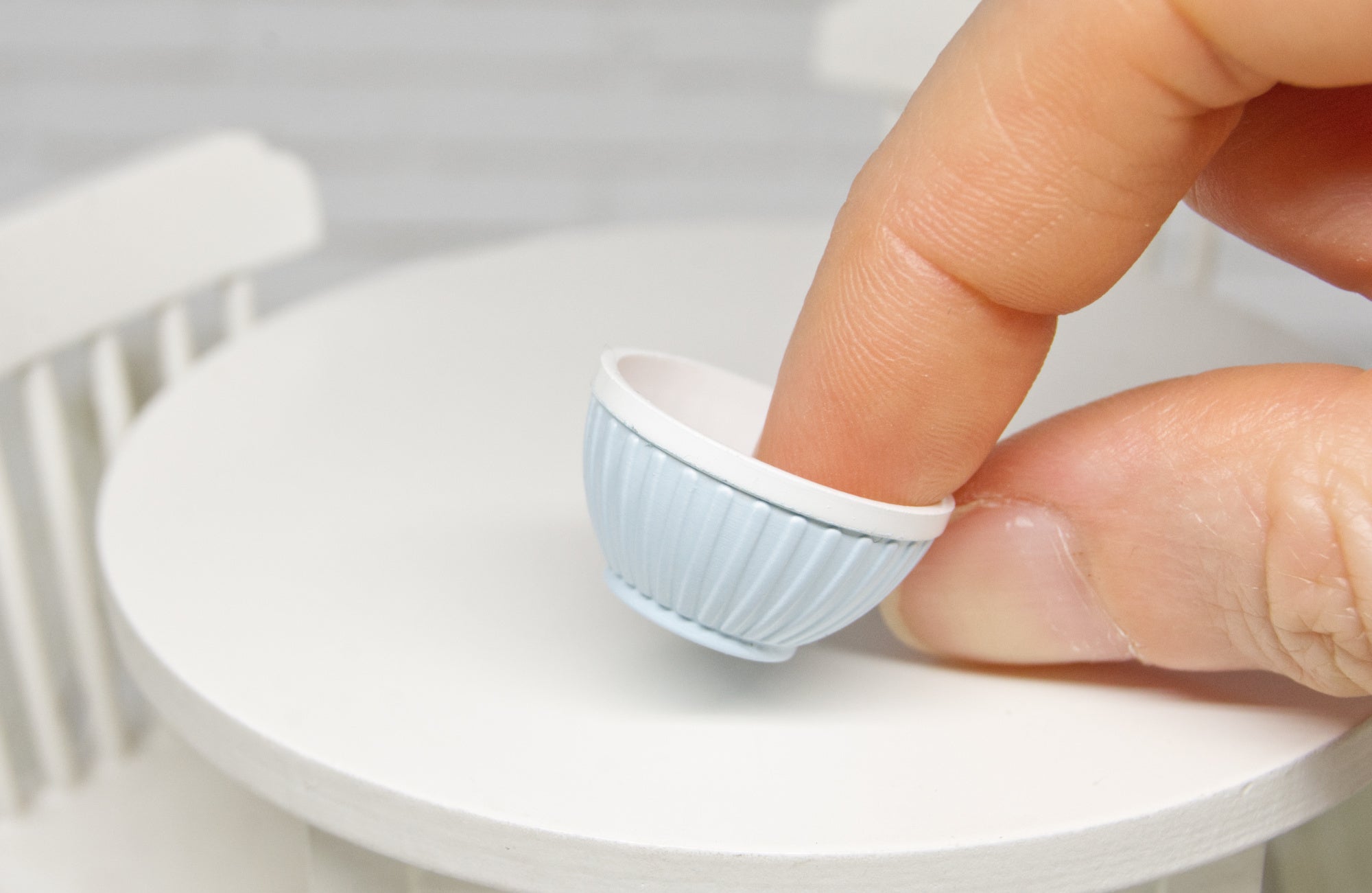 Large bowl (1:12 scale)