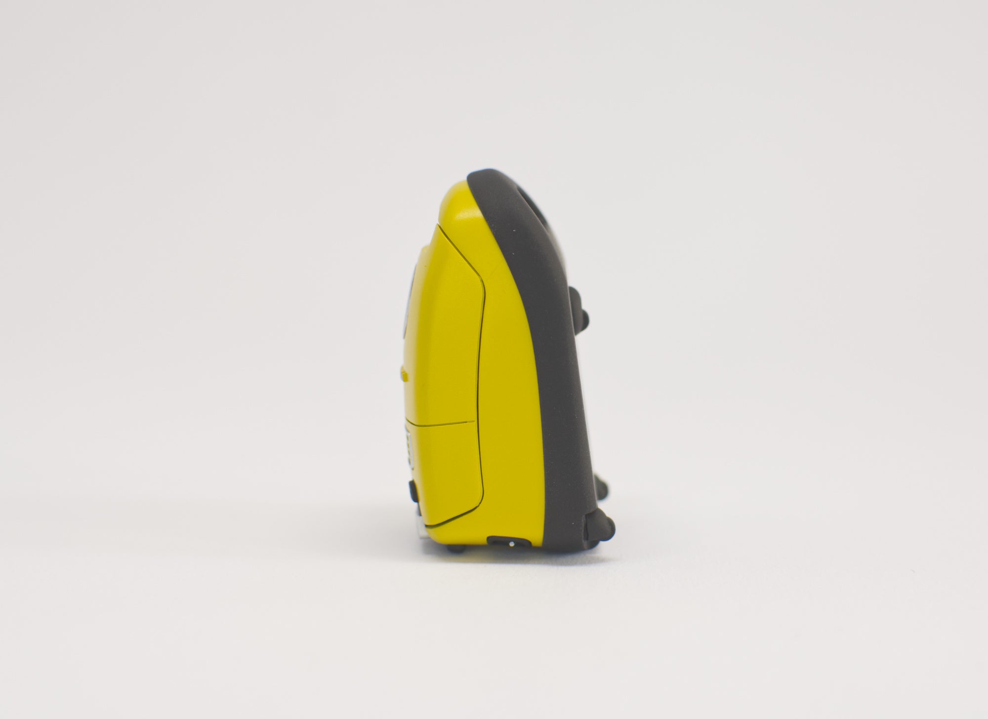Vacuum Cleaner with detachable flexible hose (1:12 scale)