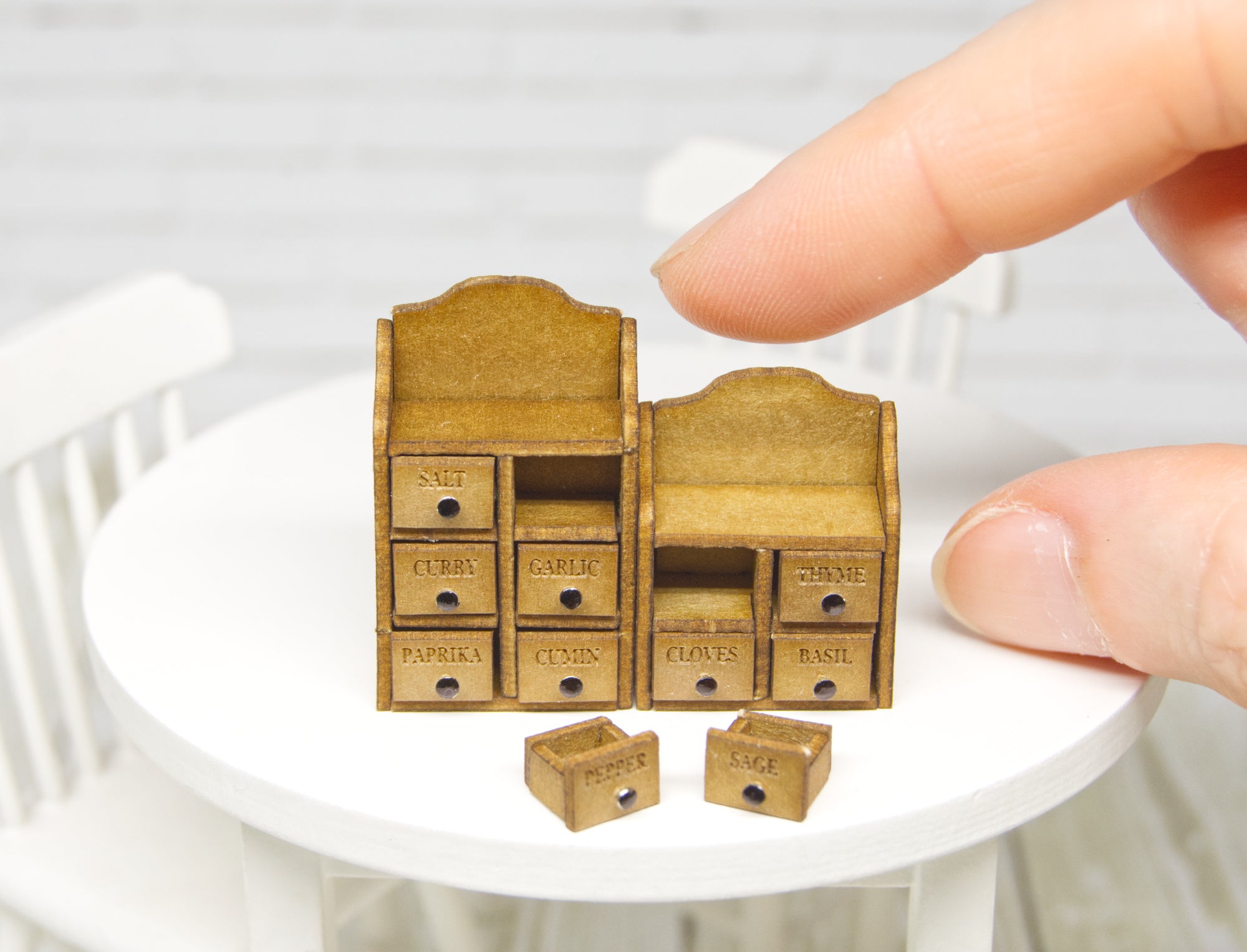 Spice chest with drawers (1:12 scale)