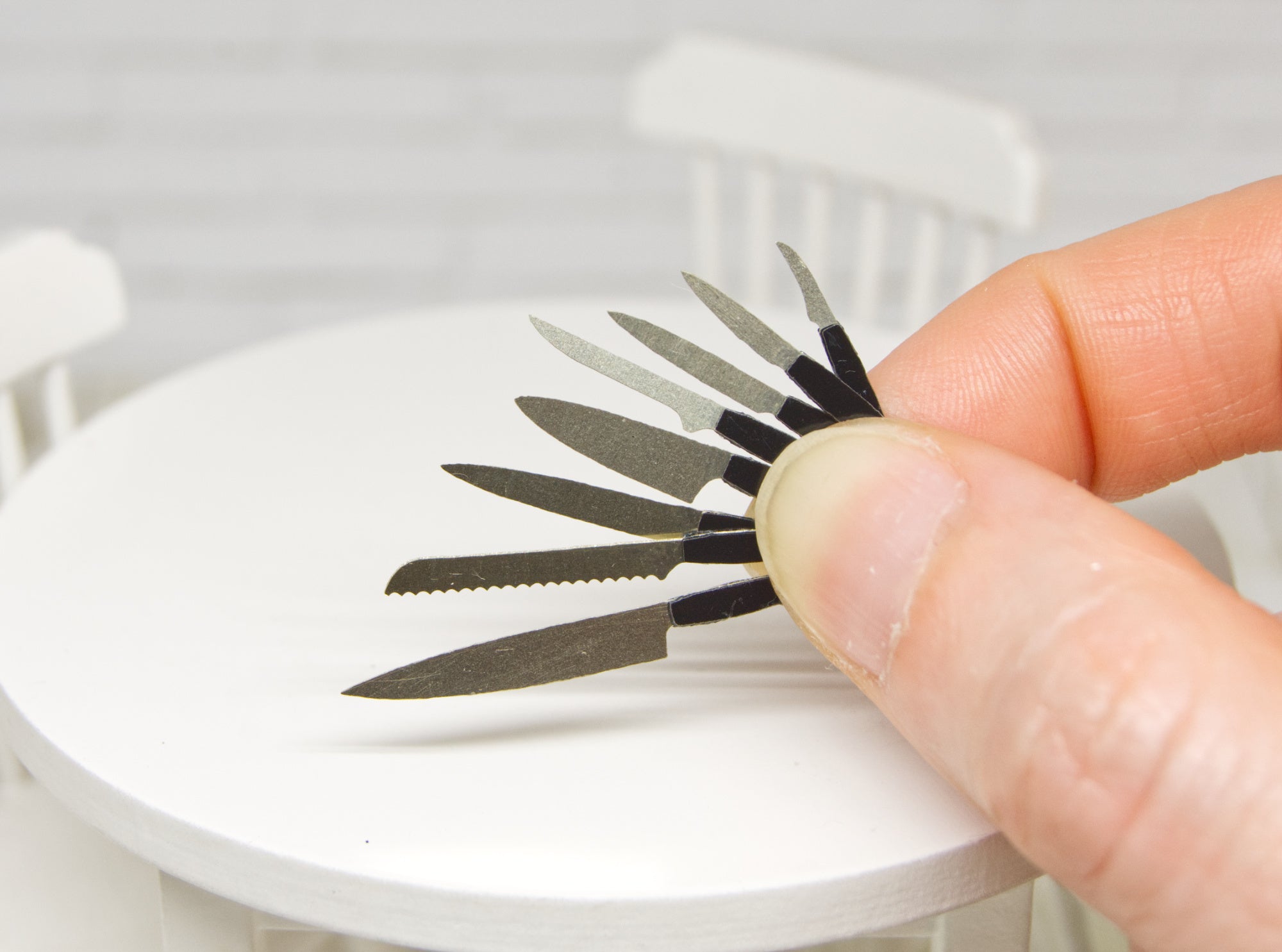 Metal Knives Set - 8pcs (1:12 scale)