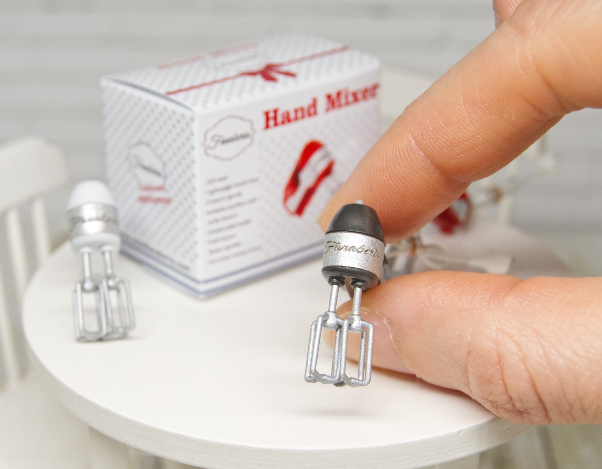 Hand Mixer (1:12 scale)