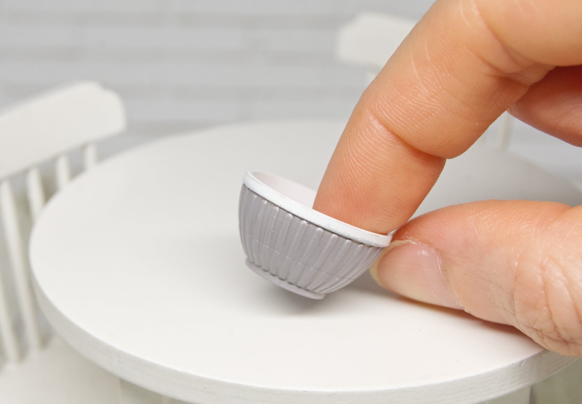 Large bowl (1:12 scale)