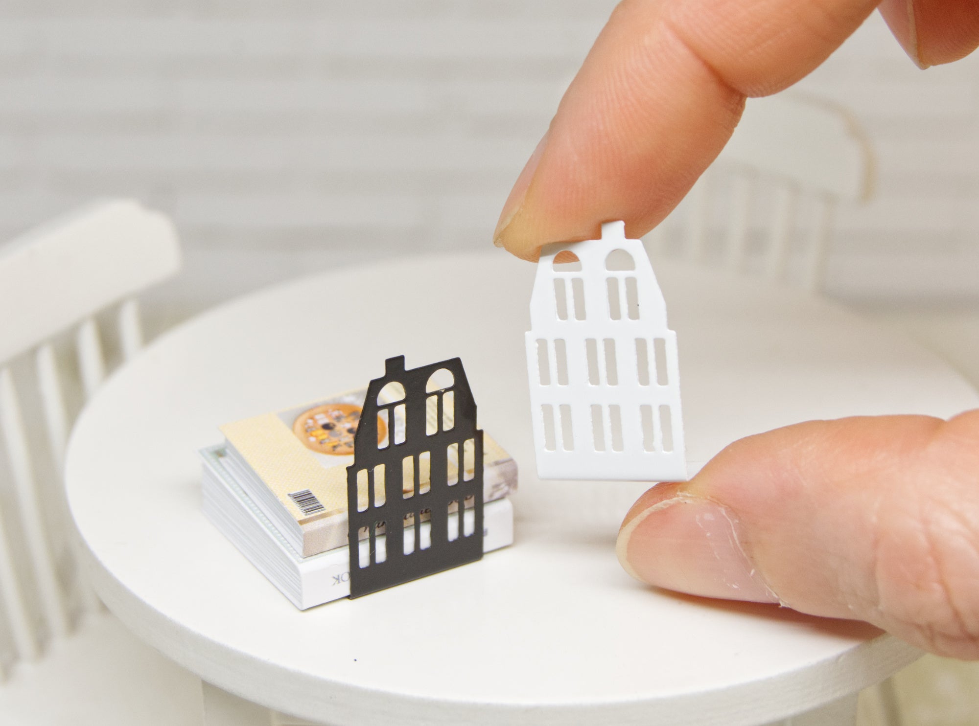 Metal Bookend - House (1:12 scale)