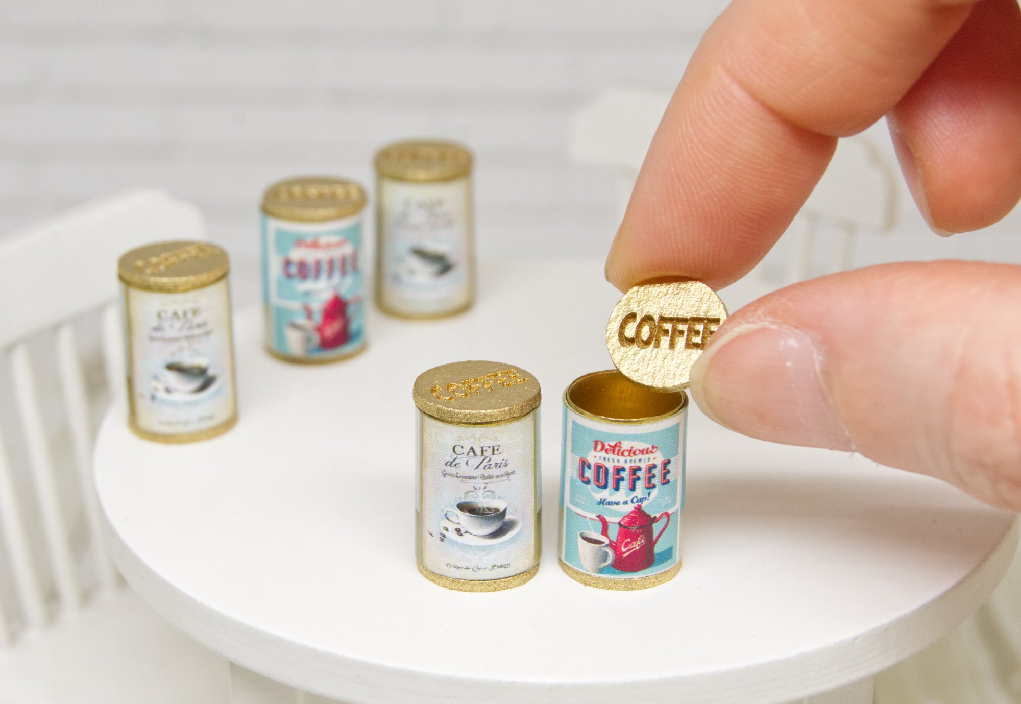 Coffee storage Tin (1:12 scale)