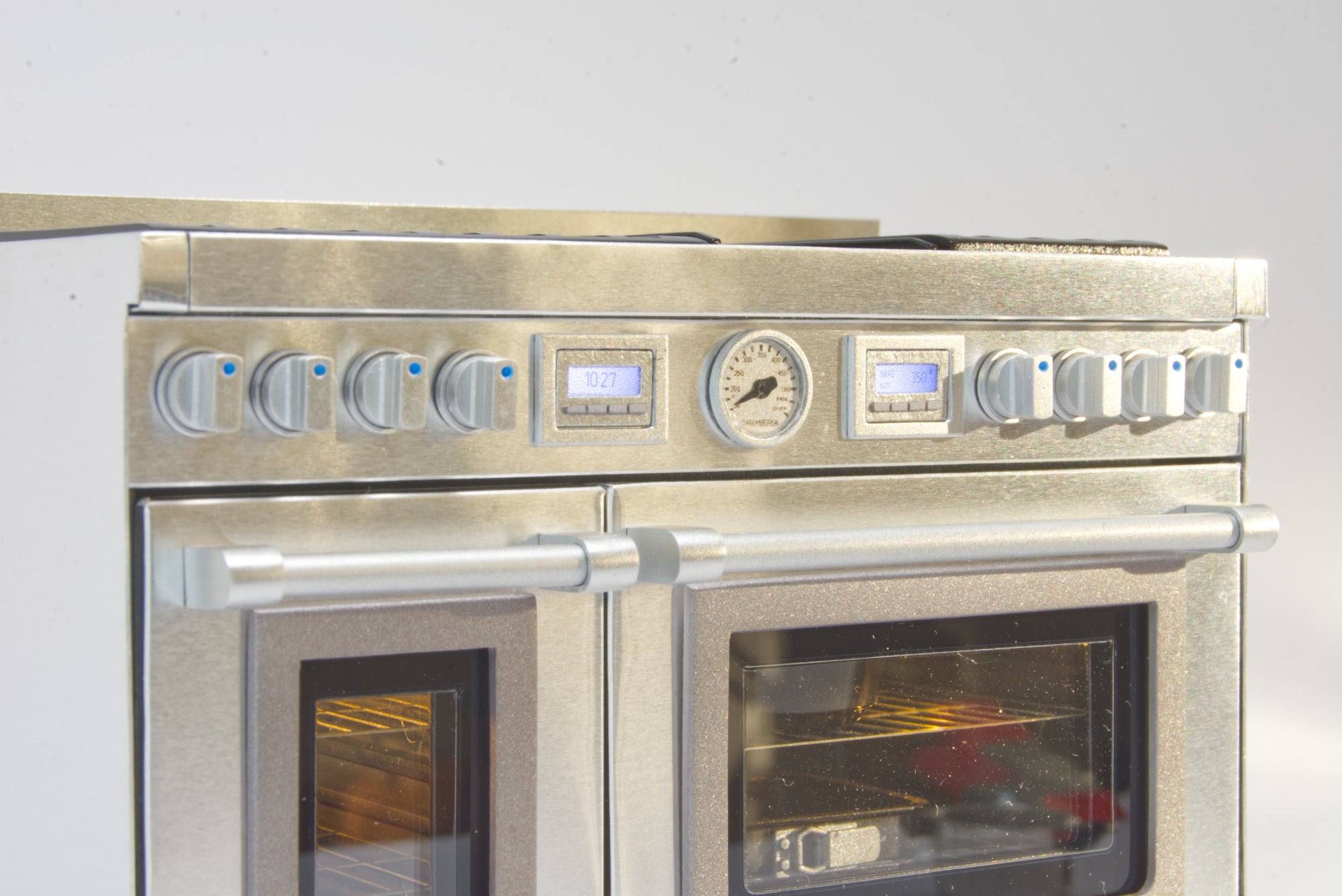 Free-standing Gas Range 48" (1:12 scale)