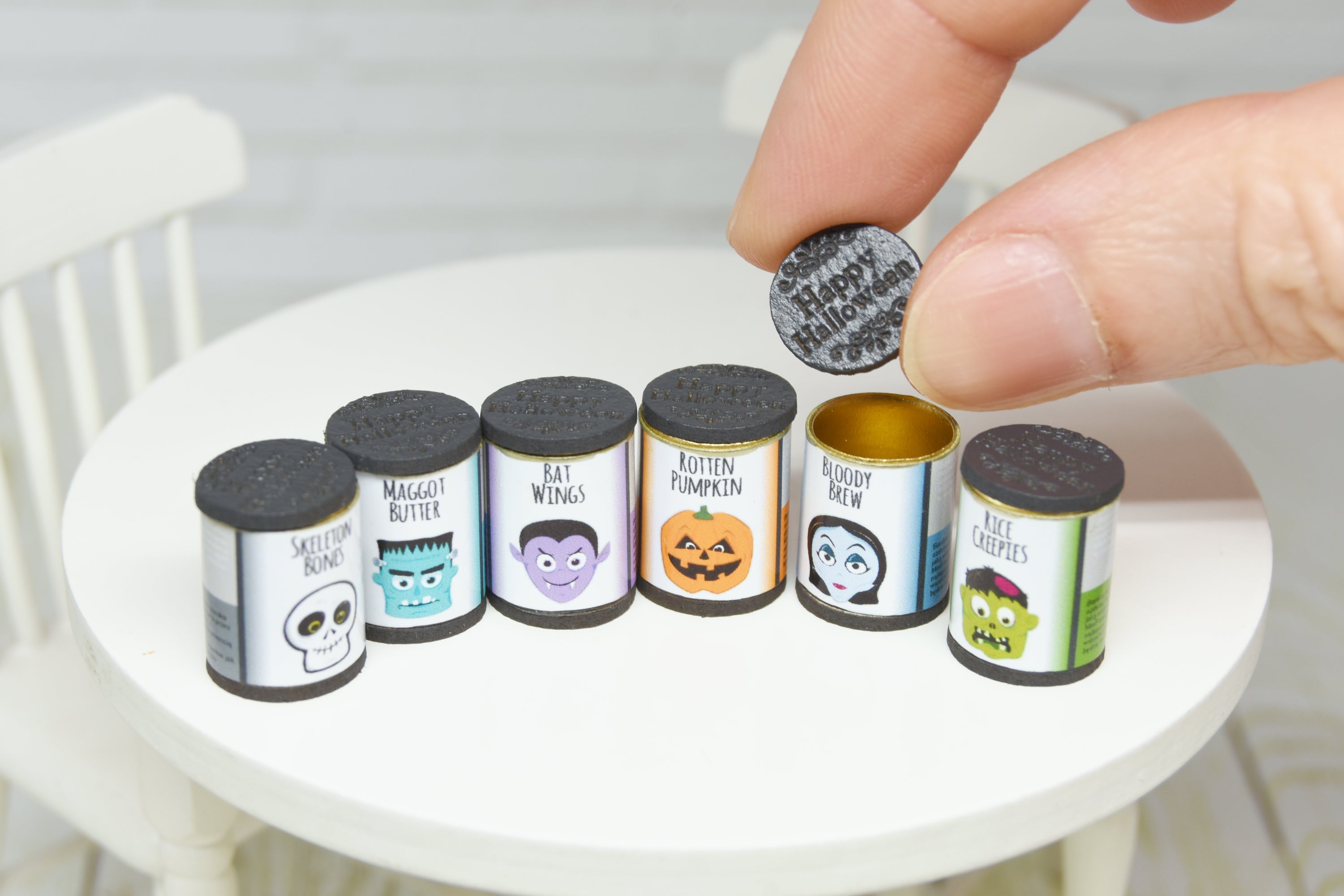 Storage tins - 6pcs (1:12 scale) Halloween