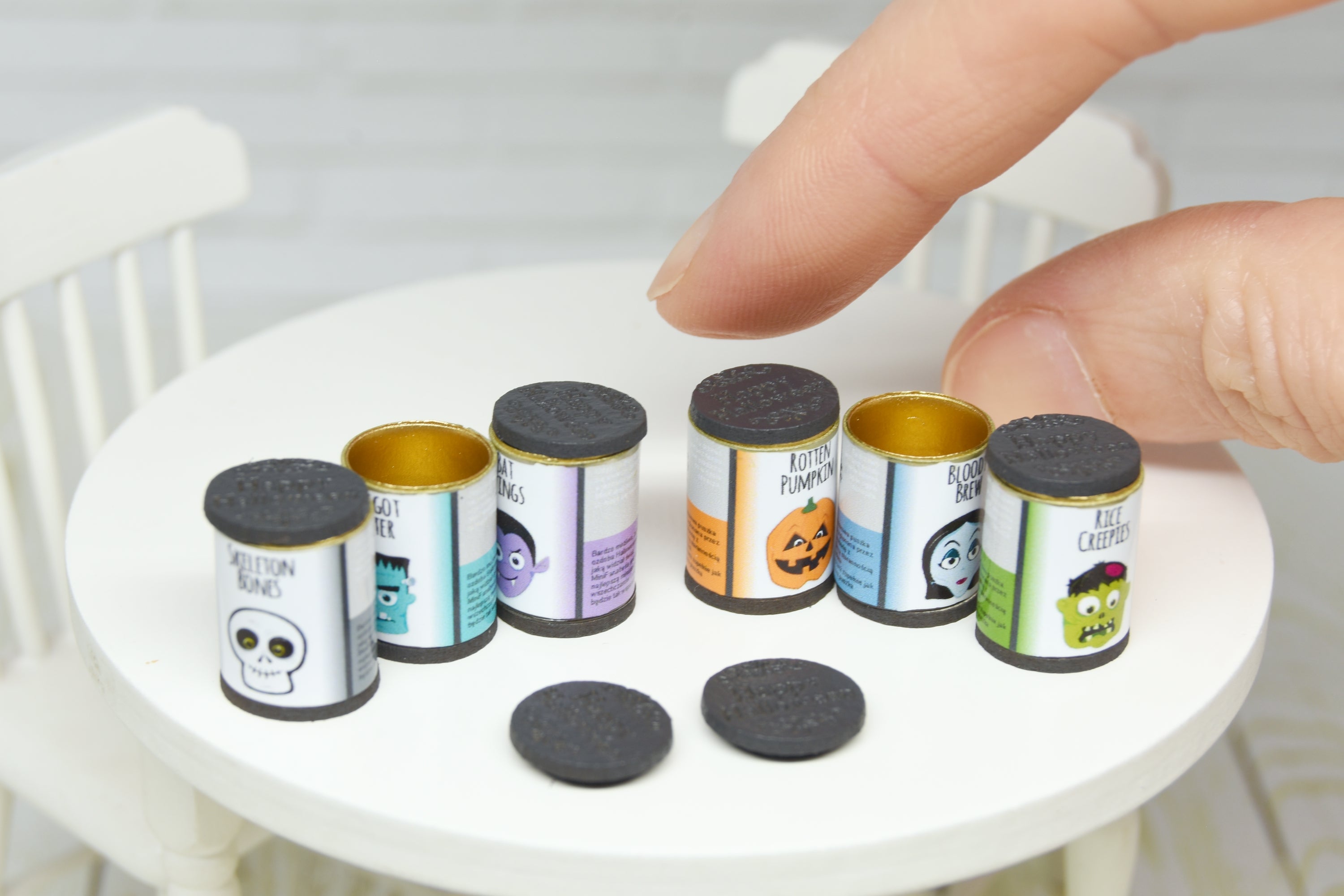 Storage tins - 6pcs (1:12 scale) Halloween