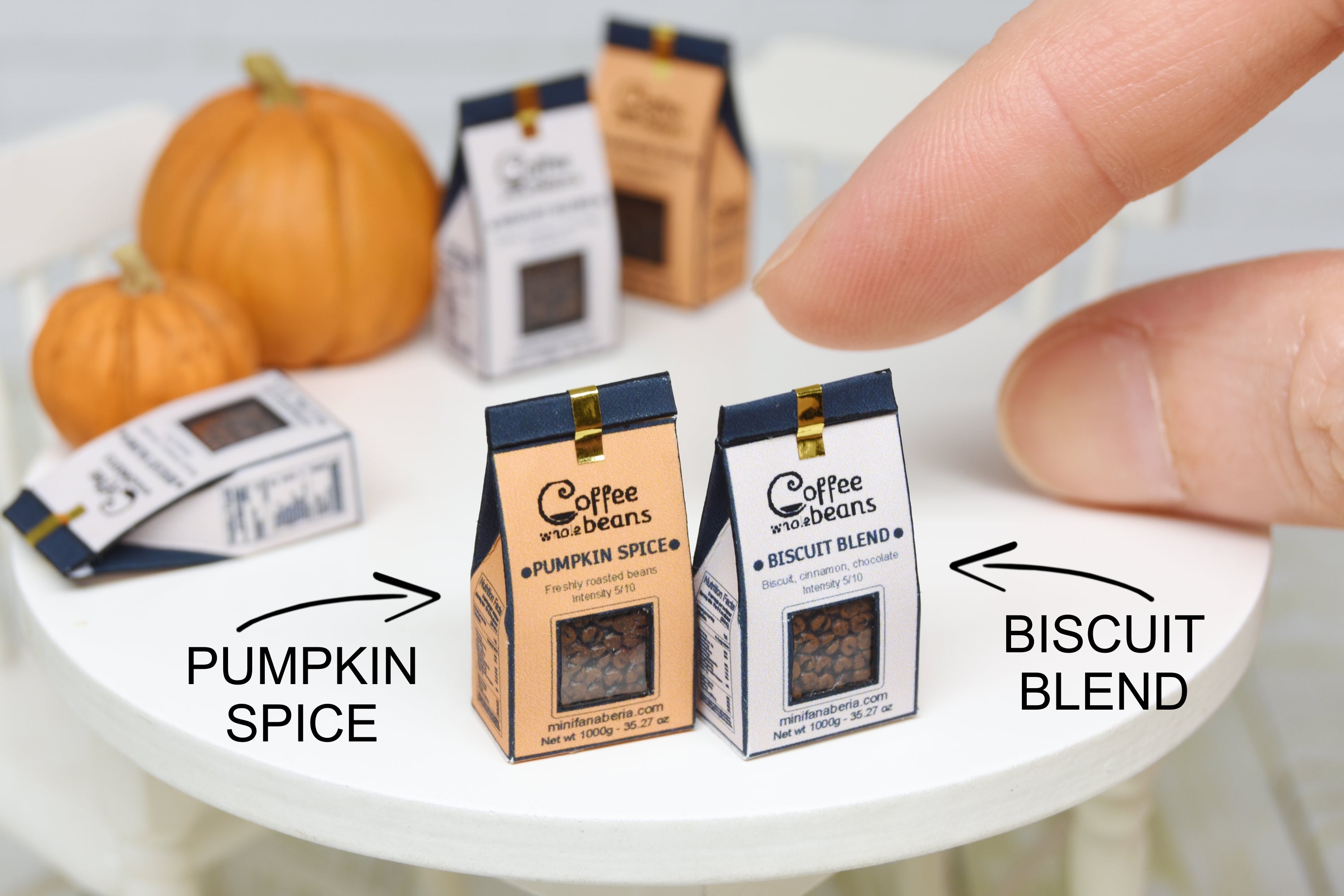 Coffee bag (1:12 scale) Fall