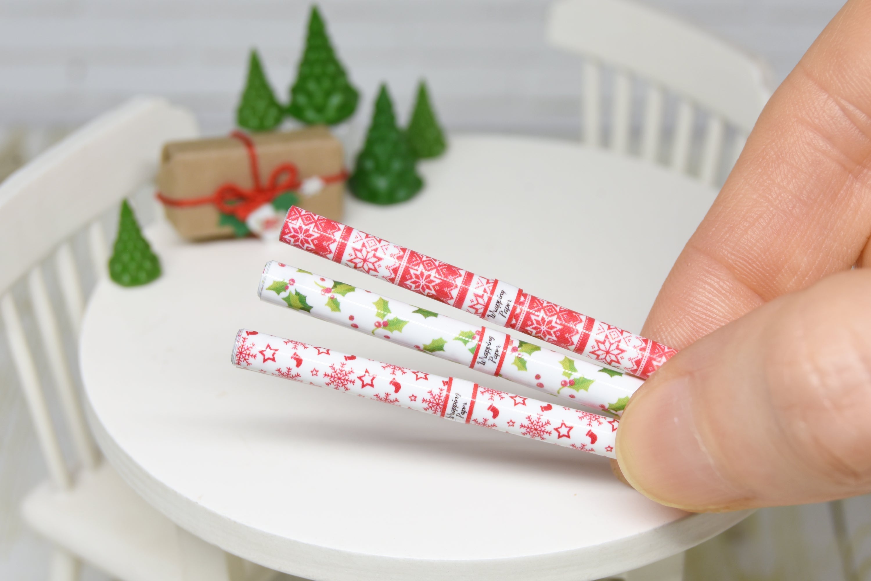 Christmas wrapping paper Set - 3 pcs (1:12 scale)