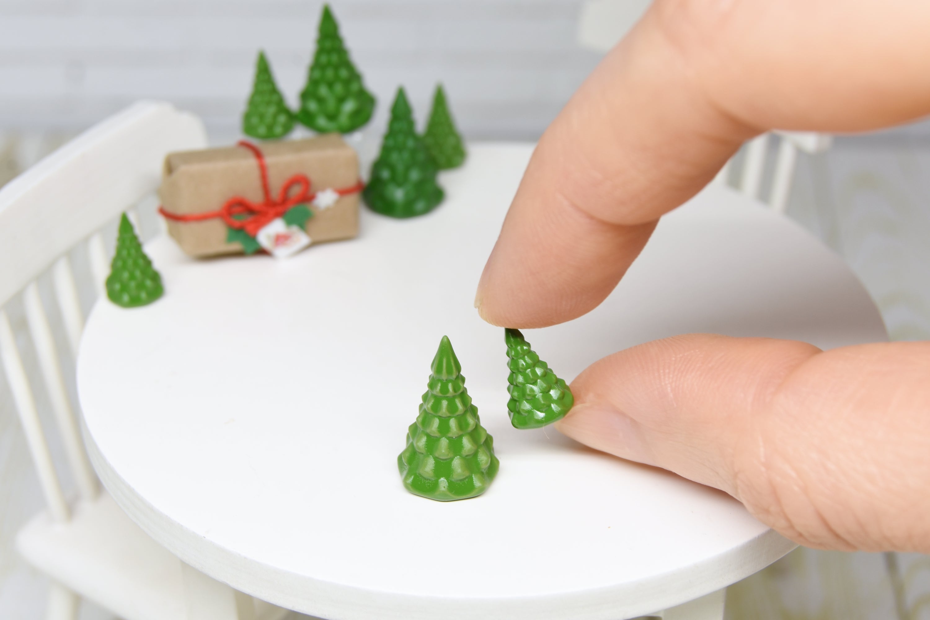 Mini Christmas Trees - set of 2, 4 or 6pcs (1:12 scale)