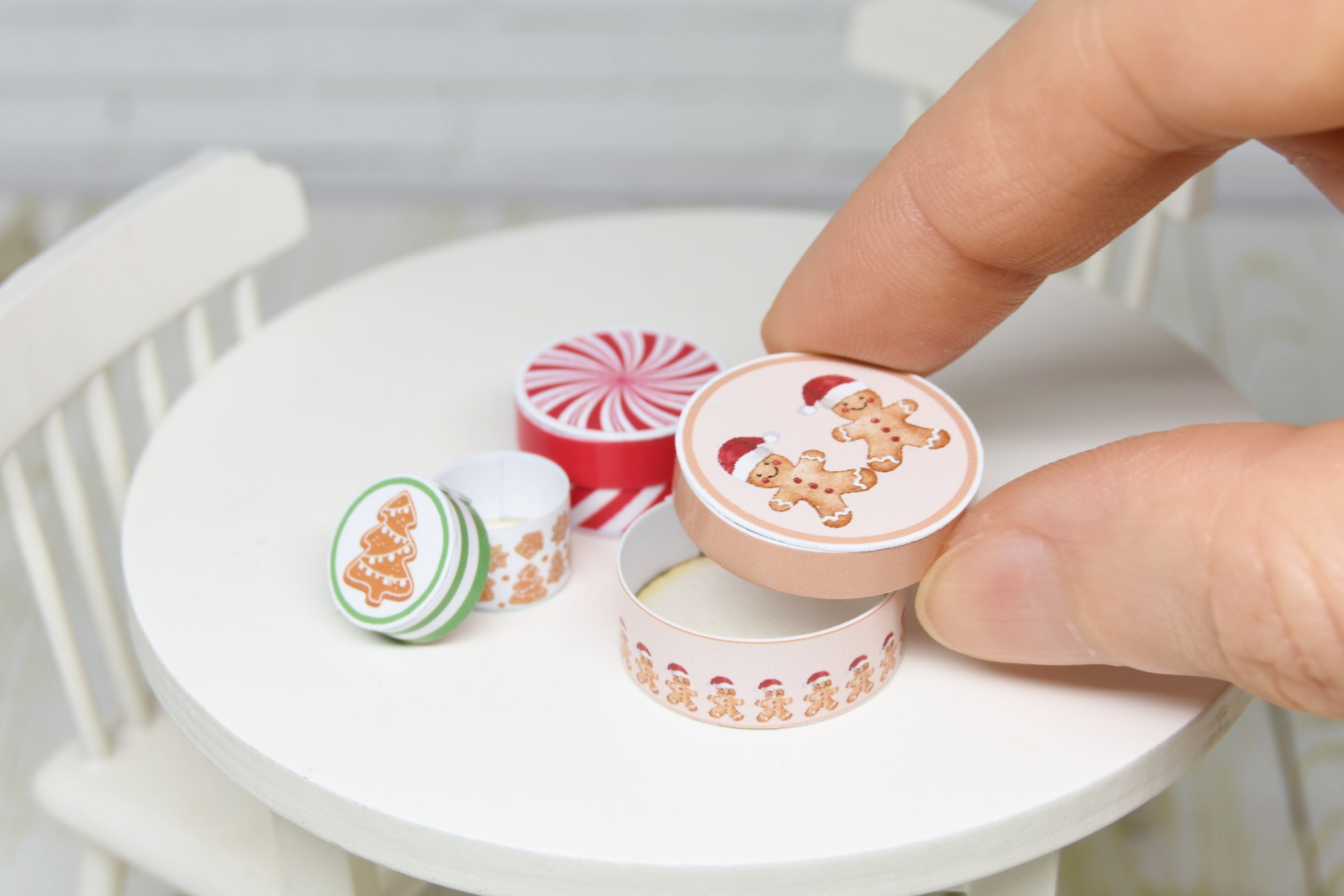 Christmas round boxes Set - 3pcs (1:12 scale)