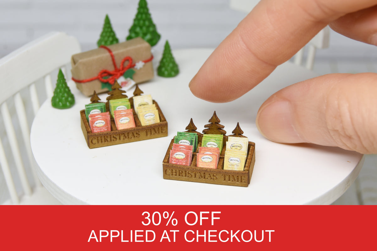 Christmas tea box with 24 sachets (1:12 scale)