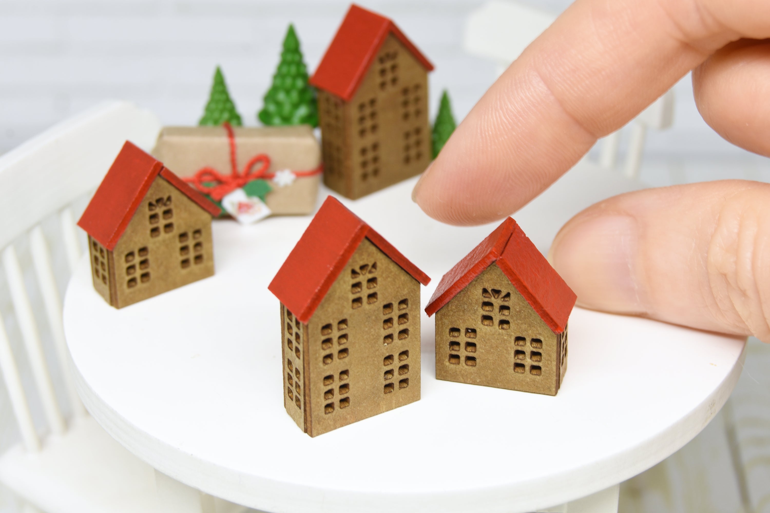 Christmas houses Set - 2pcs (1:12 scale)