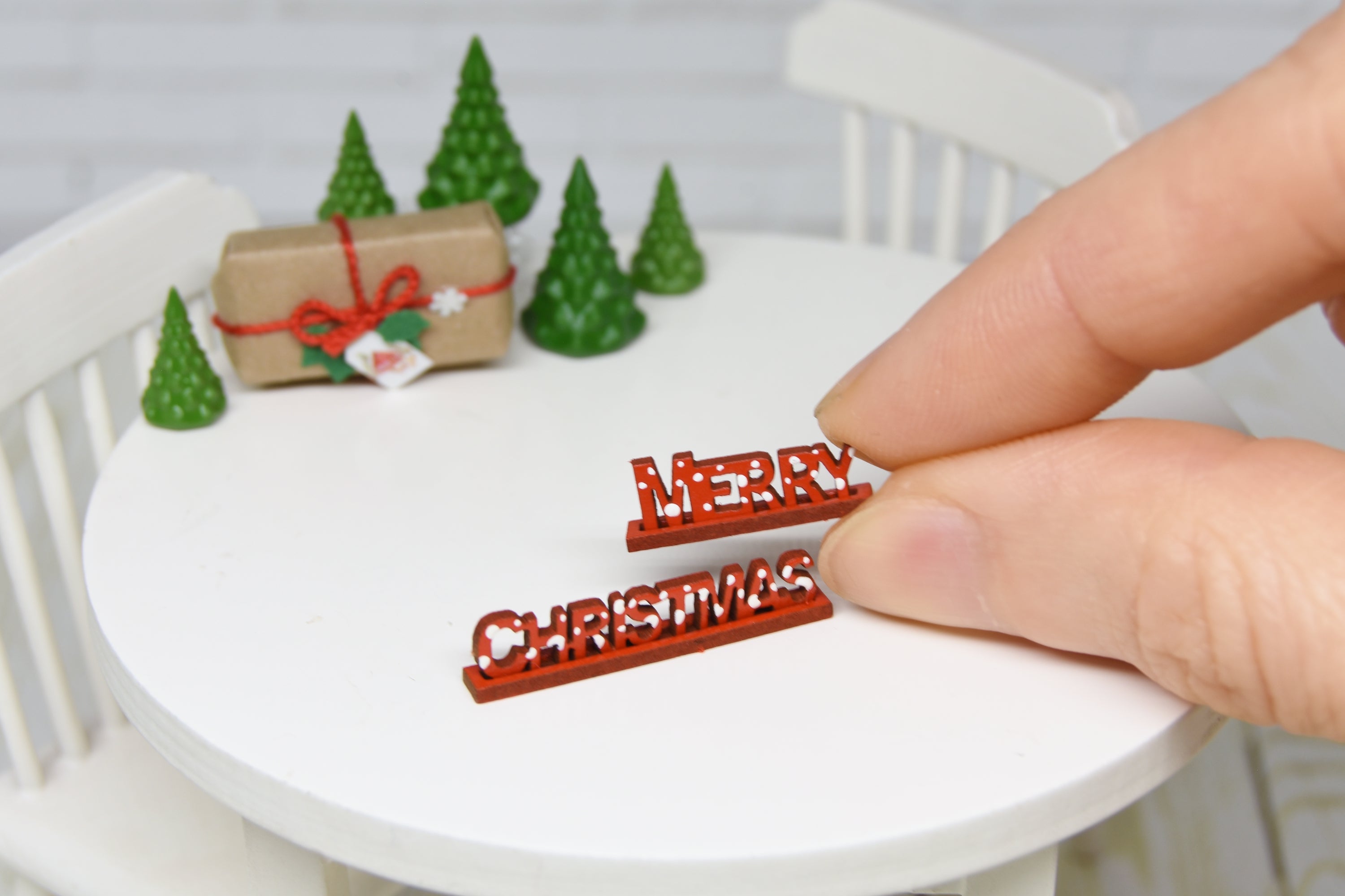 Merry Christmas red sign (1:12 scale)