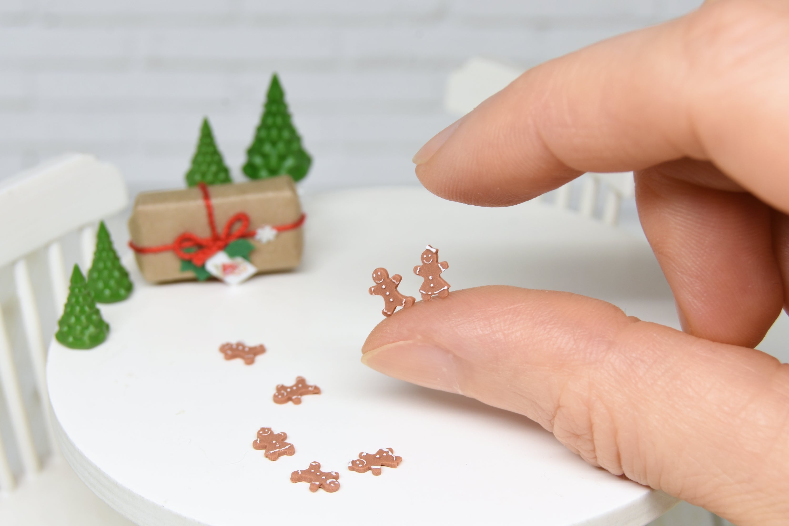 Christmas Cookies - set of 2 or 4pcs (1:12 scale)