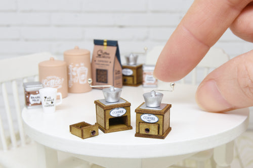 Coffee Grinder with turning handle and removable drawer (1:12 scale)