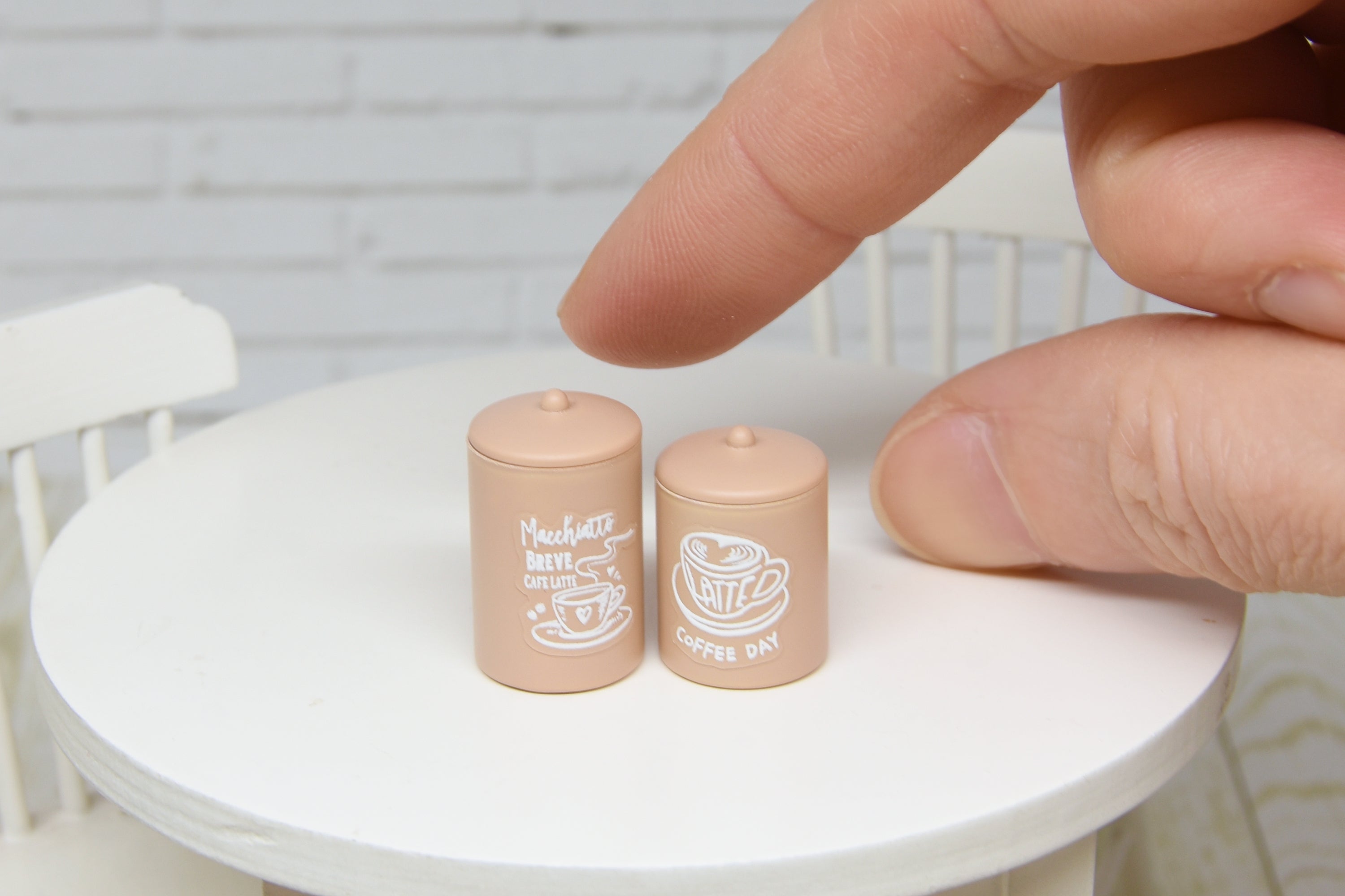 Container Set - 2pcs (1:12 scale) with removable lids