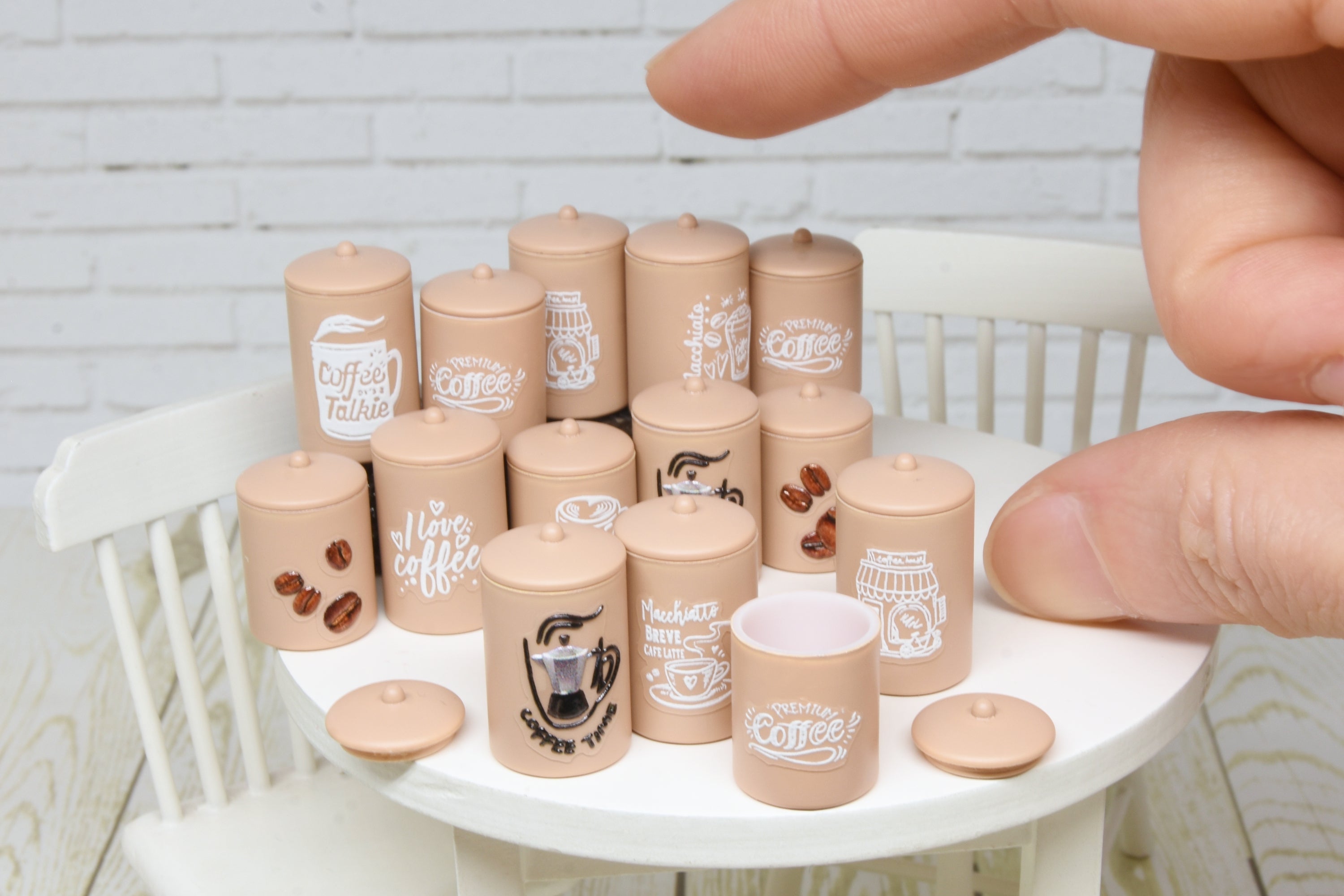 Container Set - 2pcs (1:12 scale) with removable lids