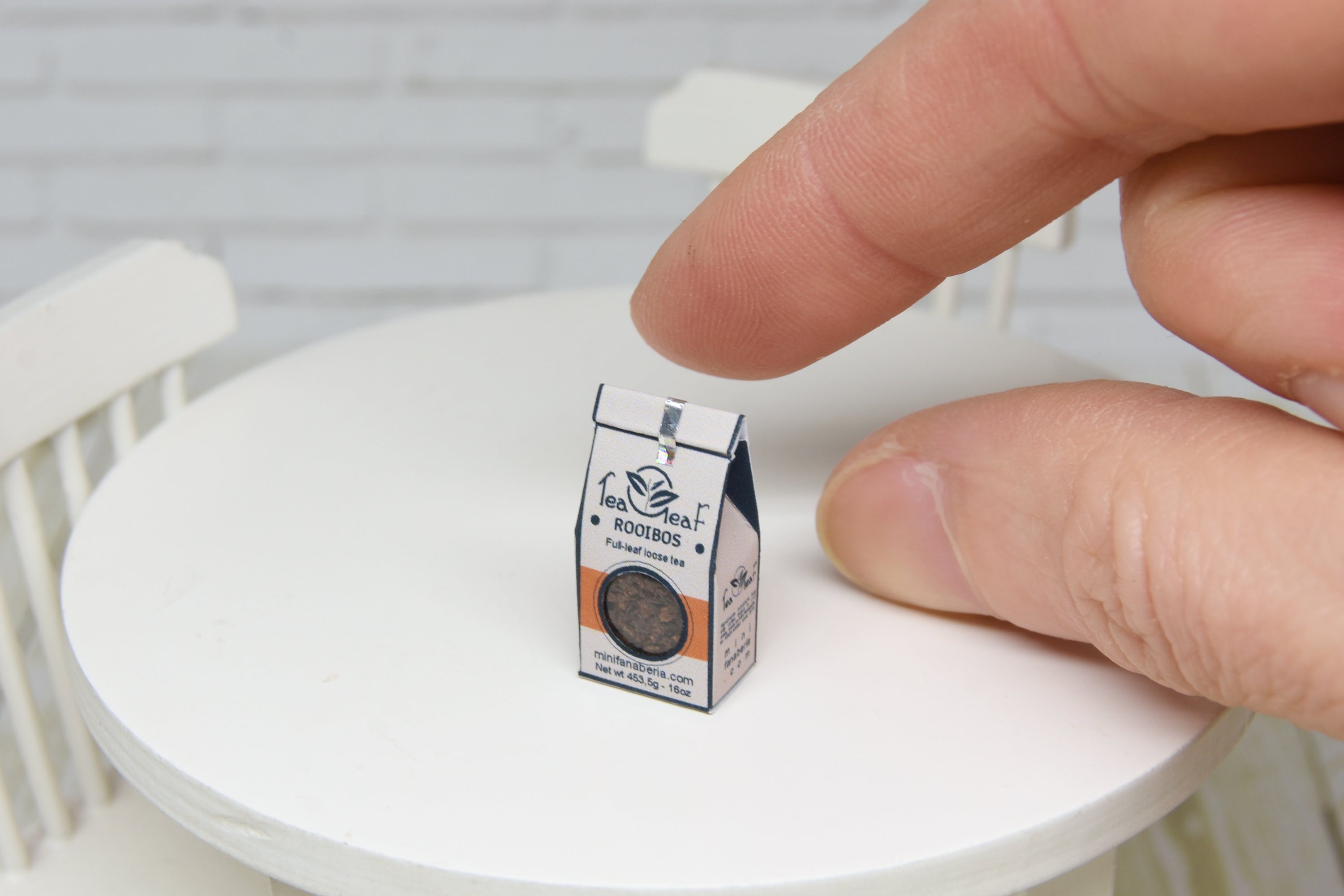 Tea bag with real tea leaves (1:12 scale)