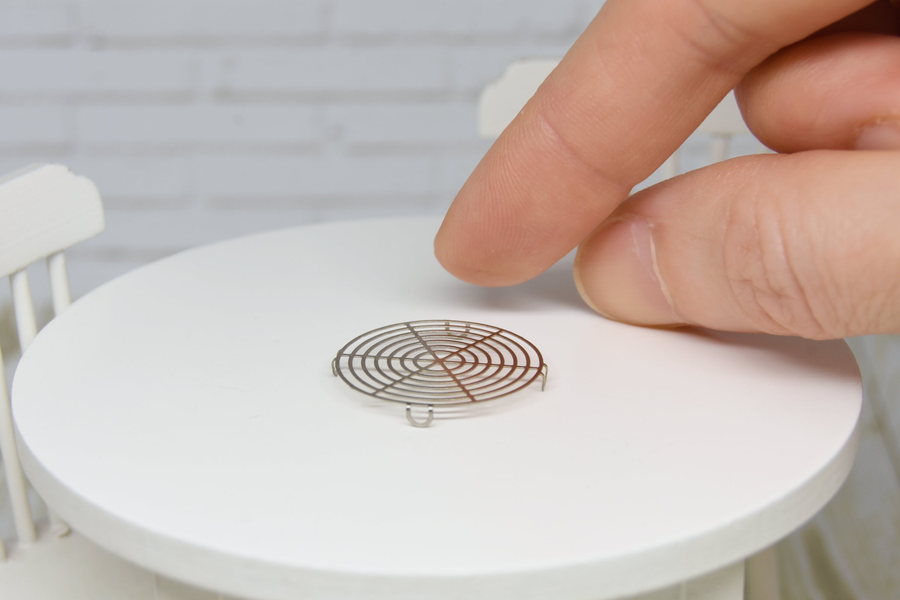Round Cooling rack (1:12 scale) stainless steel