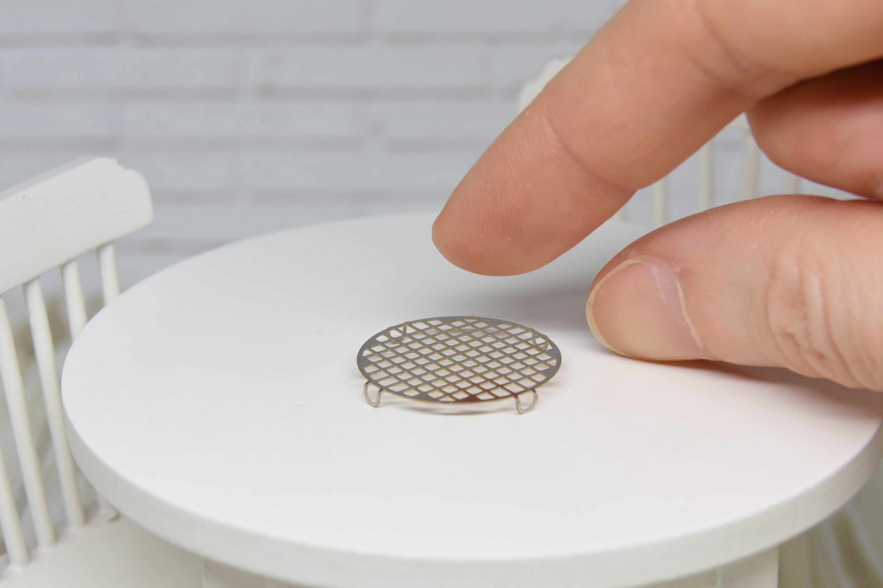 Round Cooling rack (1:12 scale) stainless steel