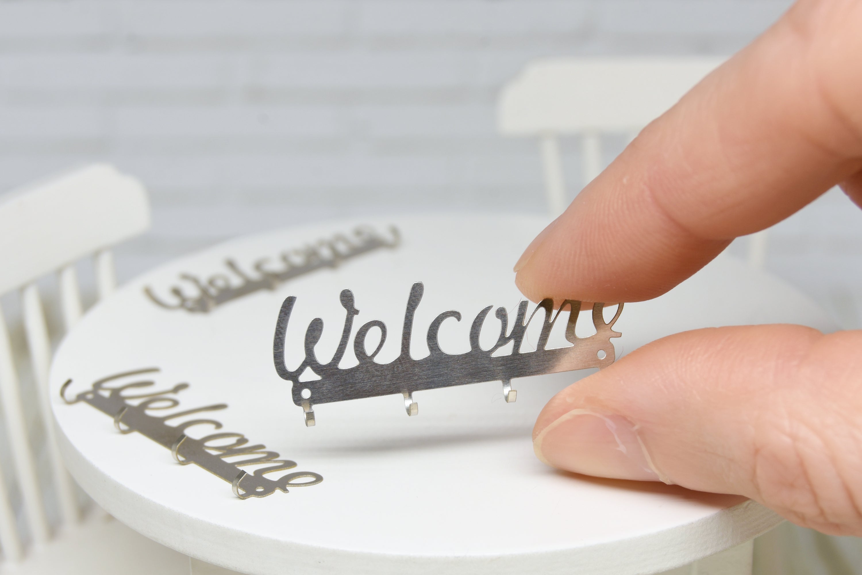 Metal "Welcome" Wall Rack (1:12 scale) stainless steel