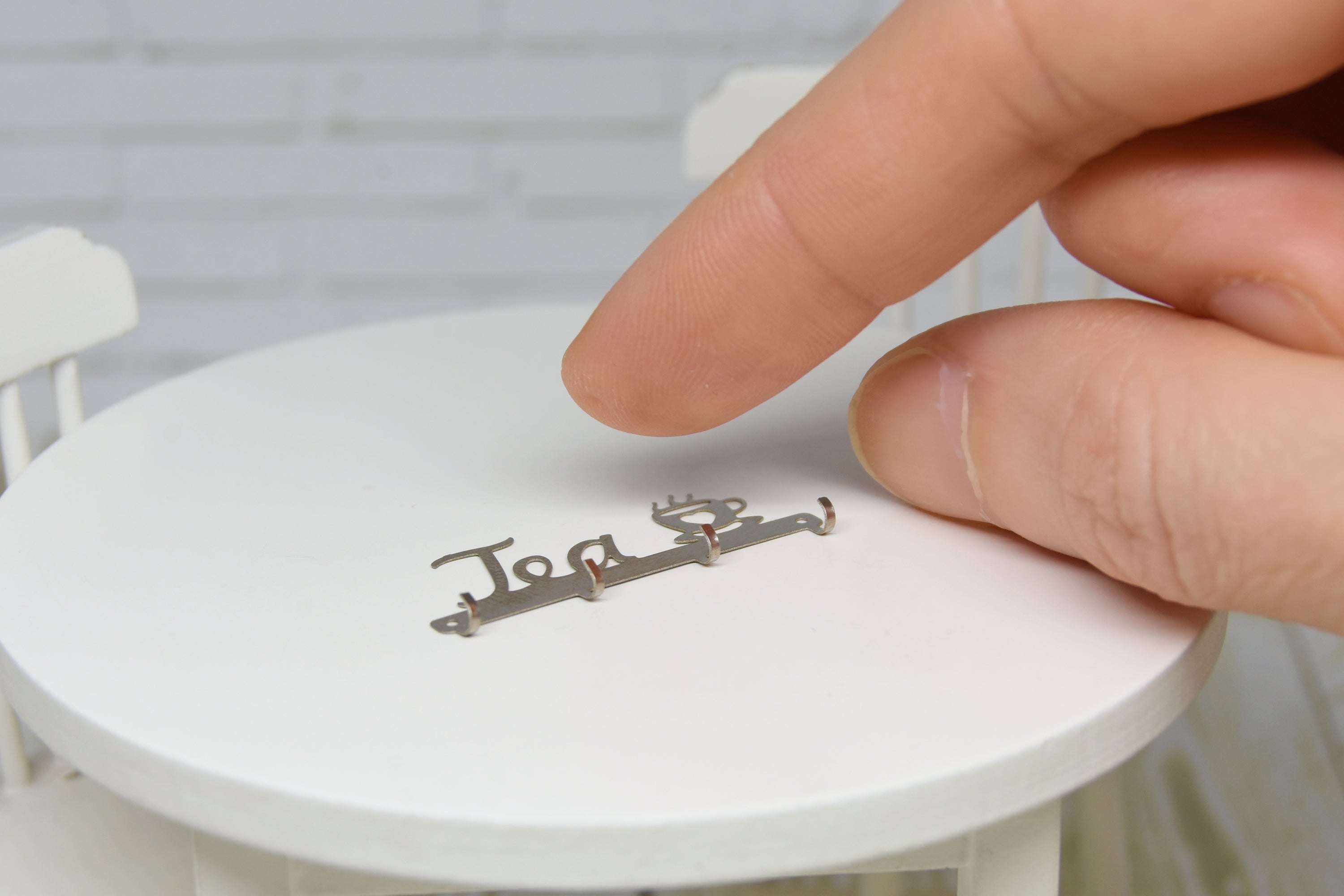 Metal "Tea" Wall Rack (1:12 scale) stainless steel