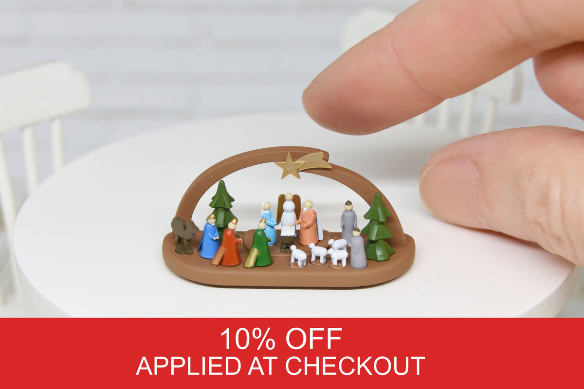 Christmas Native Scene with 16 hand painted figurines (1:12 scale)