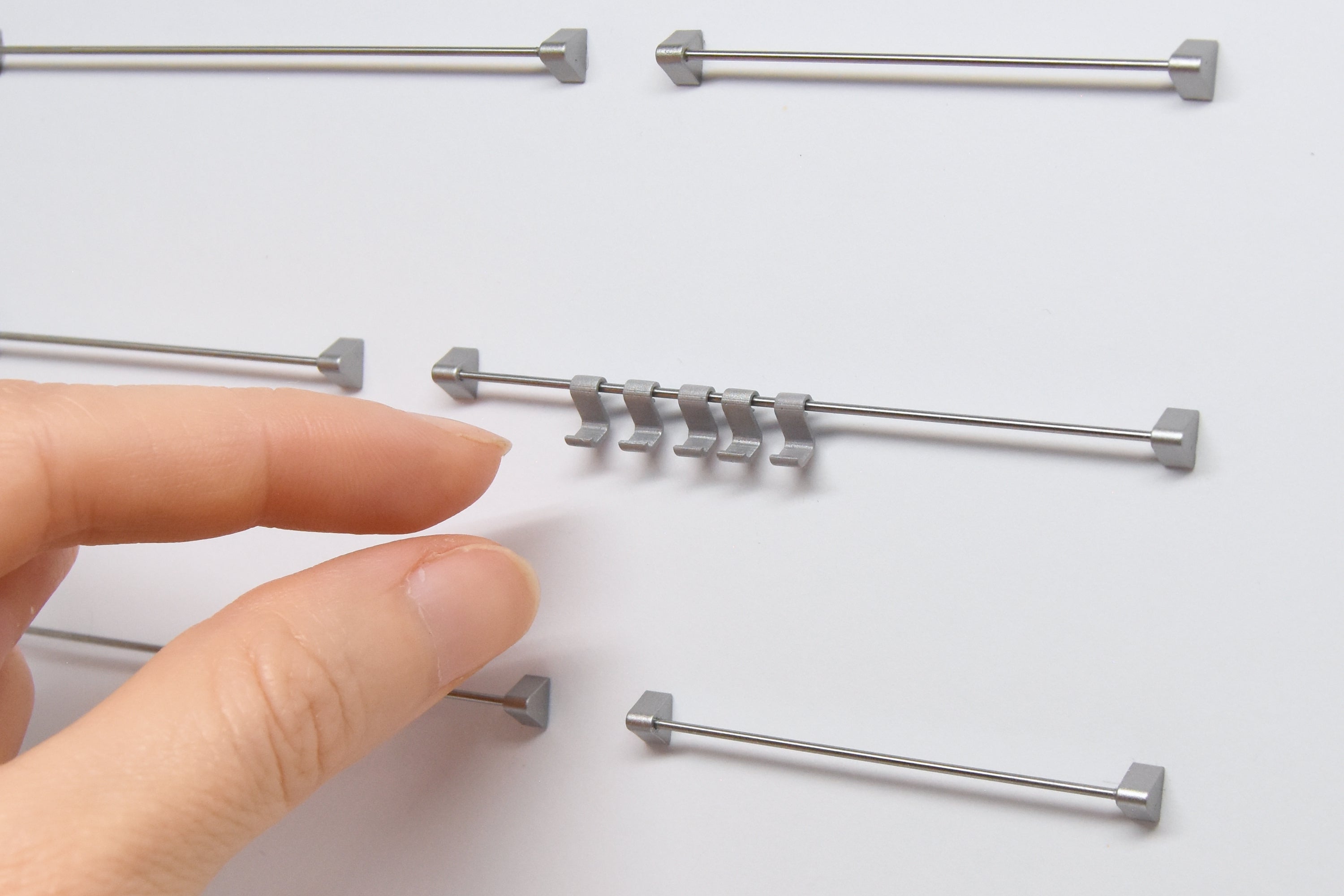 Hooks set - 5pcs (1:12 scale)