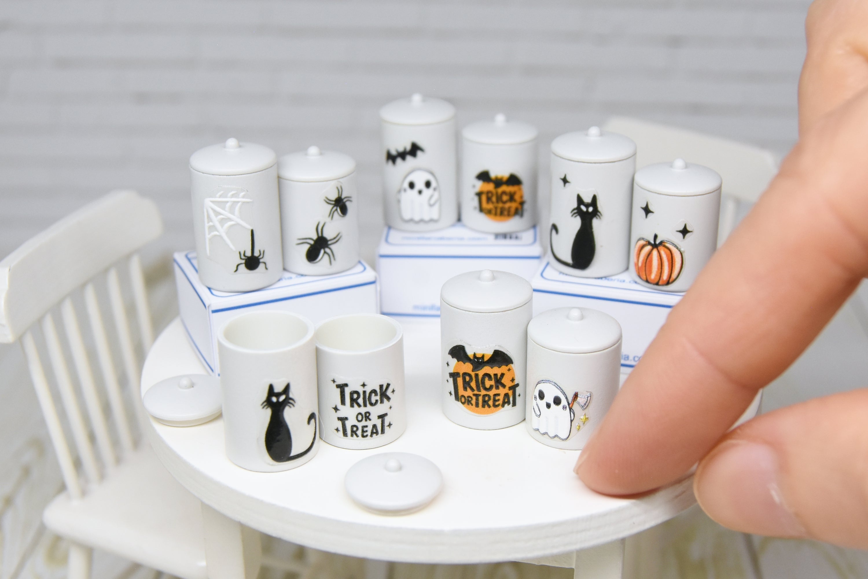 Container Set - 2pcs- with removable lids (1:12 scale) Halloween (Kopia)