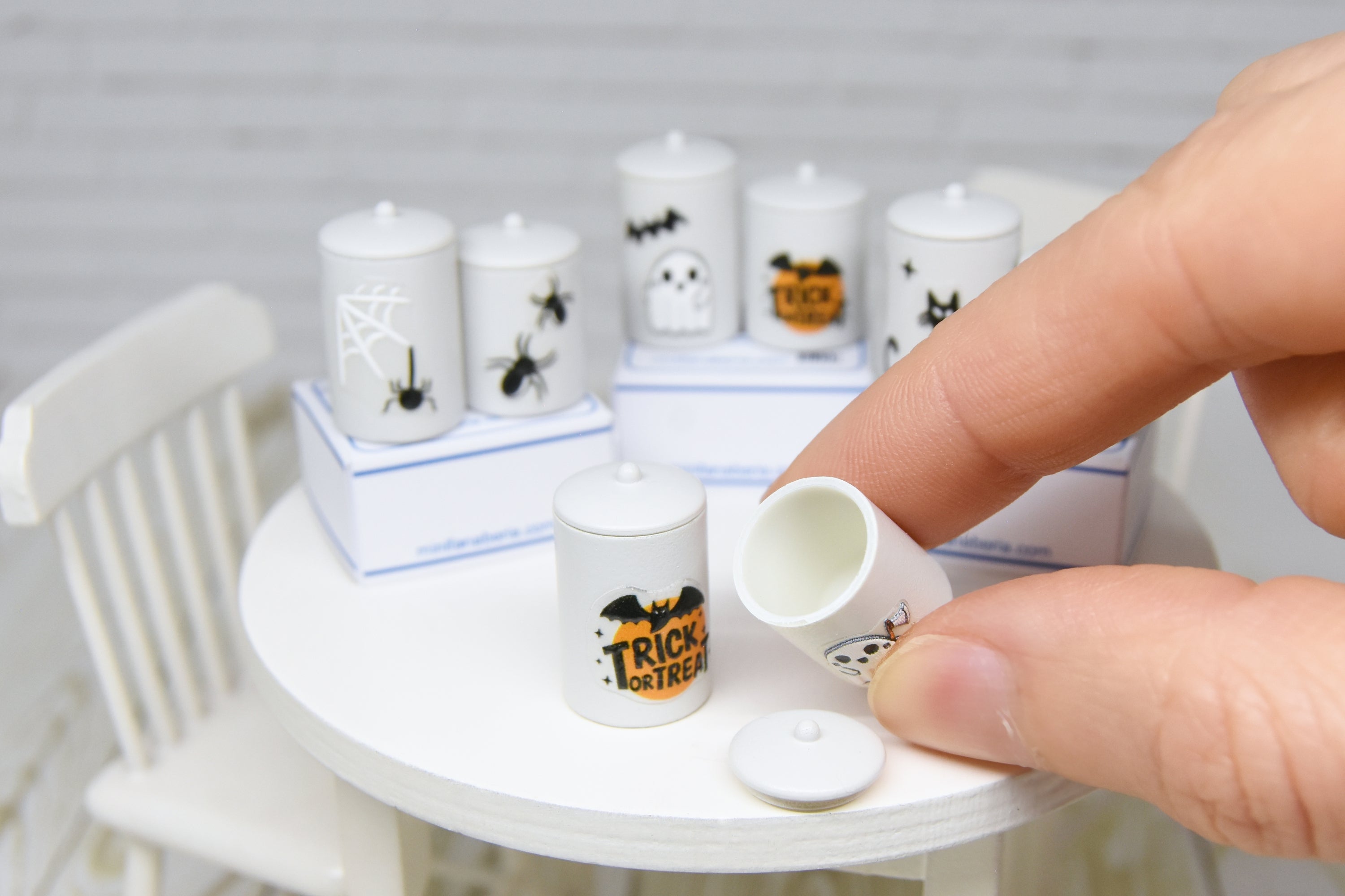 Container Set - 2pcs- with removable lids (1:12 scale) Halloween (Kopia)