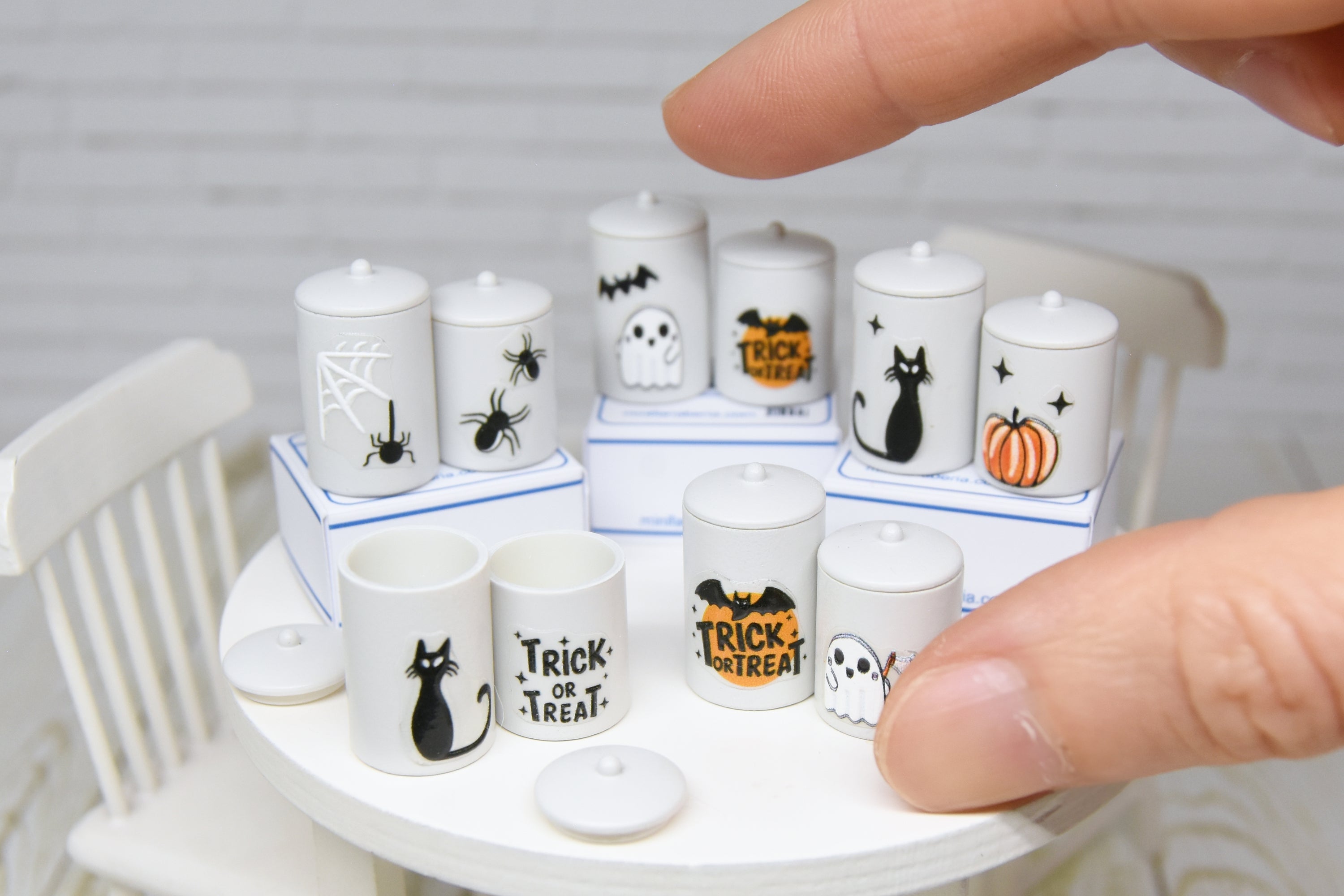 Container Set - 2pcs- with removable lids (1:12 scale) Halloween (Kopia)
